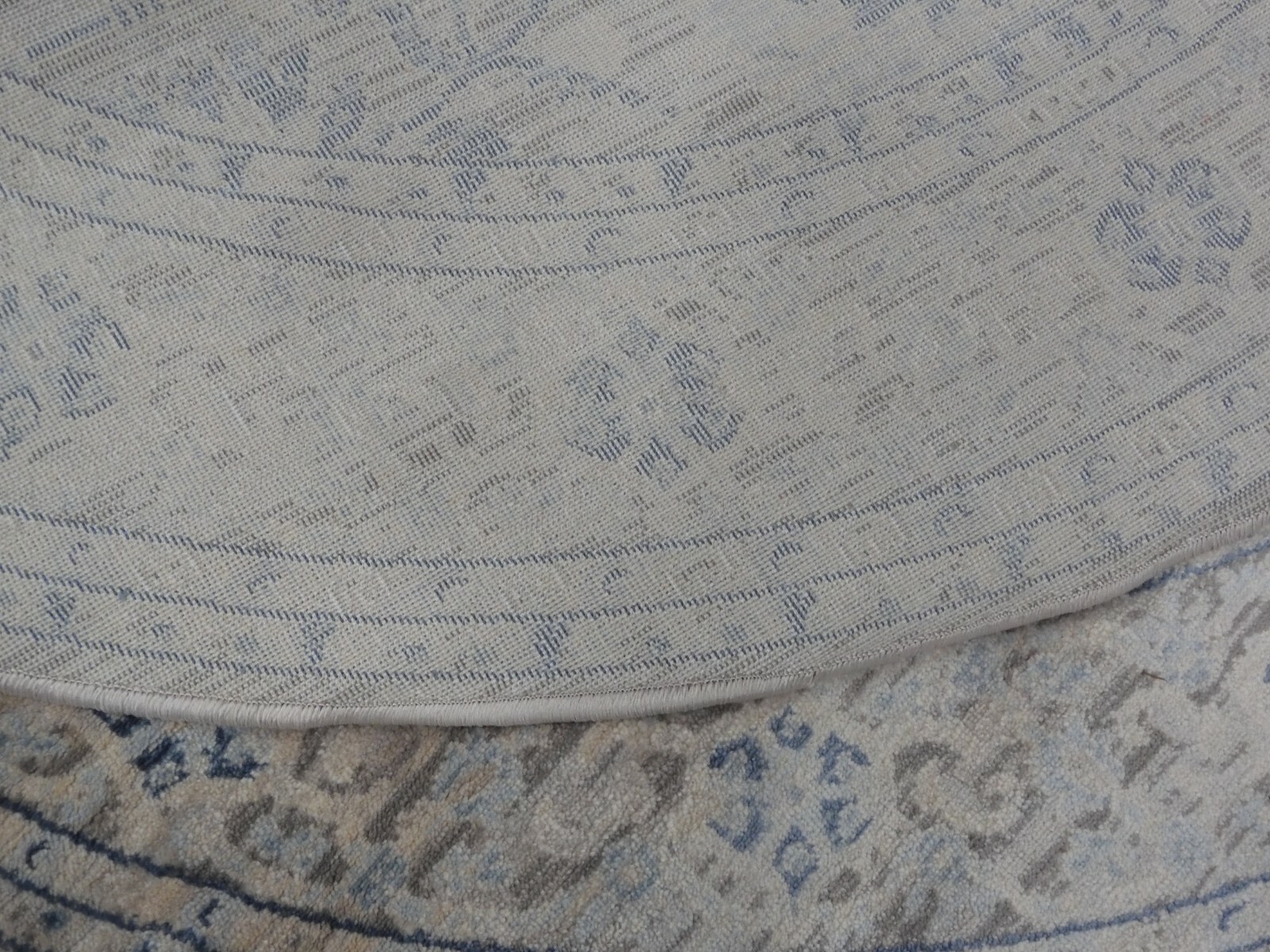 BLUE 5′ X 5′ Round Damaged Binding Rug, Reduced Price 1172614502 ARC670A-5R