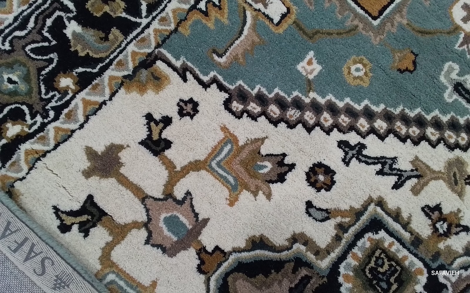 GREY / GREEN 6′-0″ x 6′-0″ Back Stain Rug, Reduced Price 1172791844 HG625W-6SQ