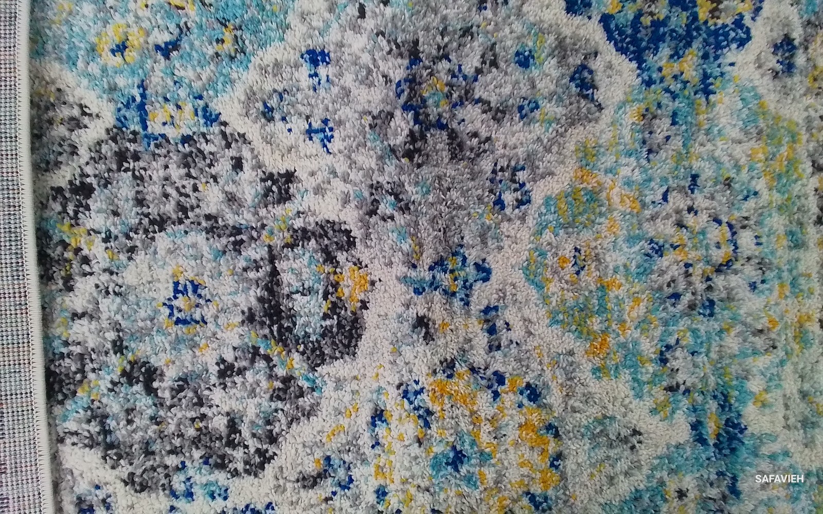 IVORY / AQUA 5′-3″ x 5′-3″ Back Stain Rug, Reduced Price 1172804288 MAD611A-5SQ