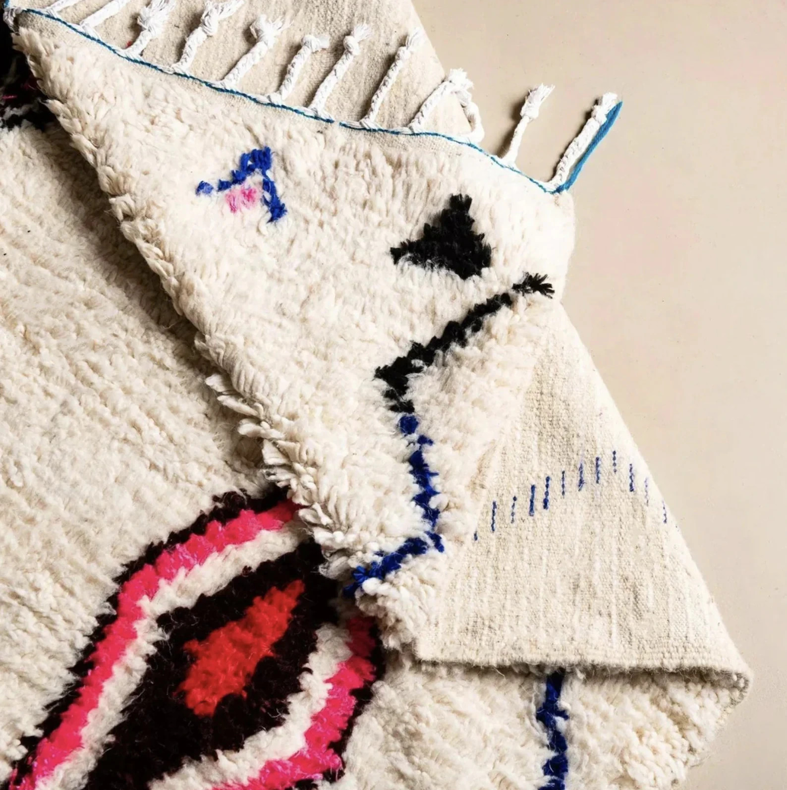 Area Rug, Vibrant Handmade Moroccan Wool Rug with Colorful Geometric Patterns