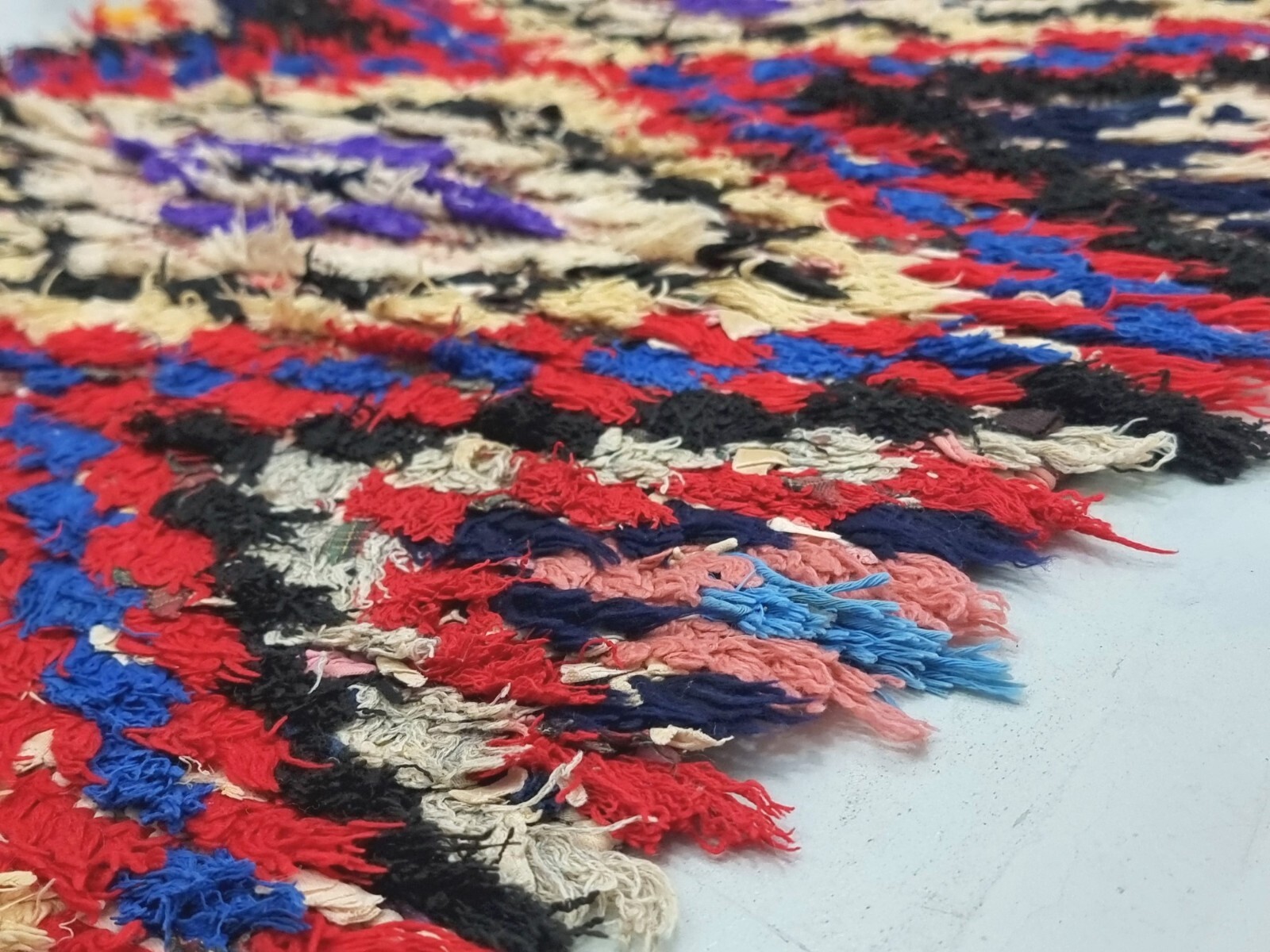 Moroccan Handmade Vintage Rug 2’4×5’3 Berber Geometric Red & Blue Cotton Rug