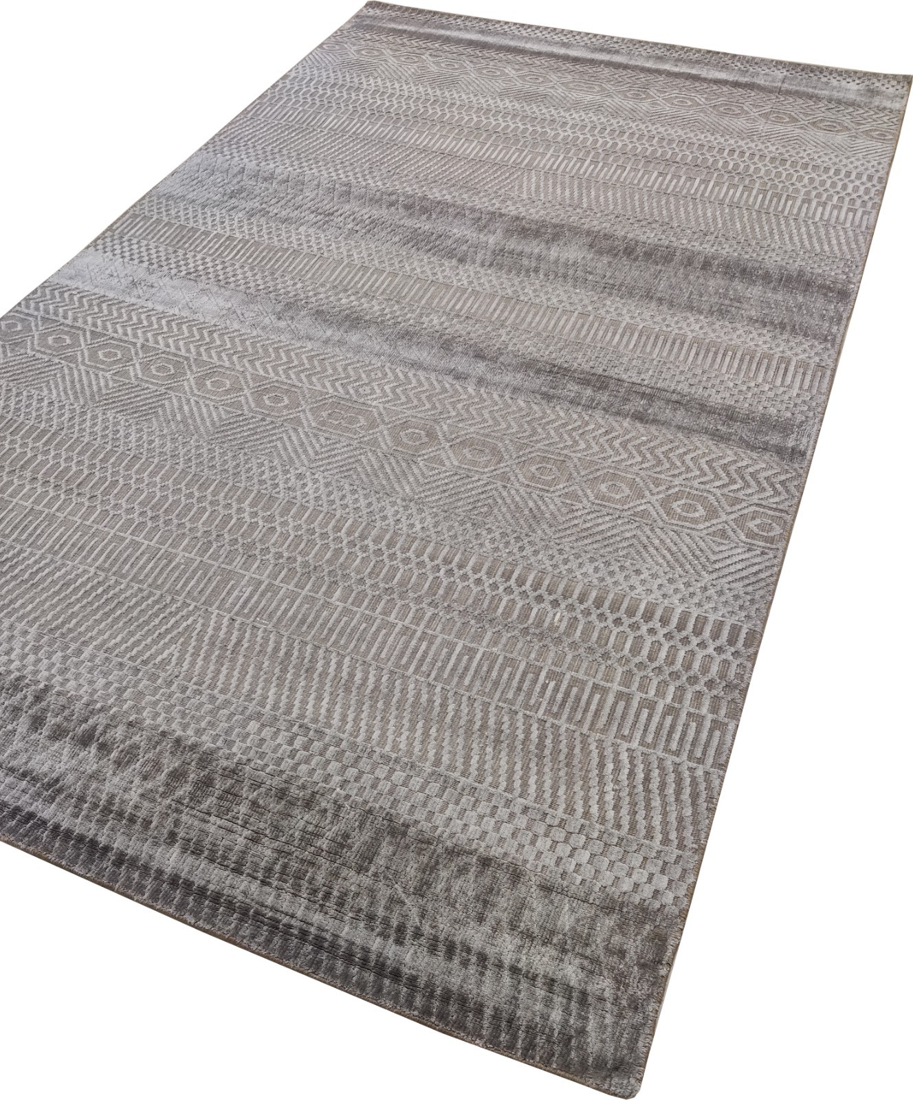 Hand Woven Wool Viscose Area Rug for Living Room 5 x 8 ft Geometric Grey Modern