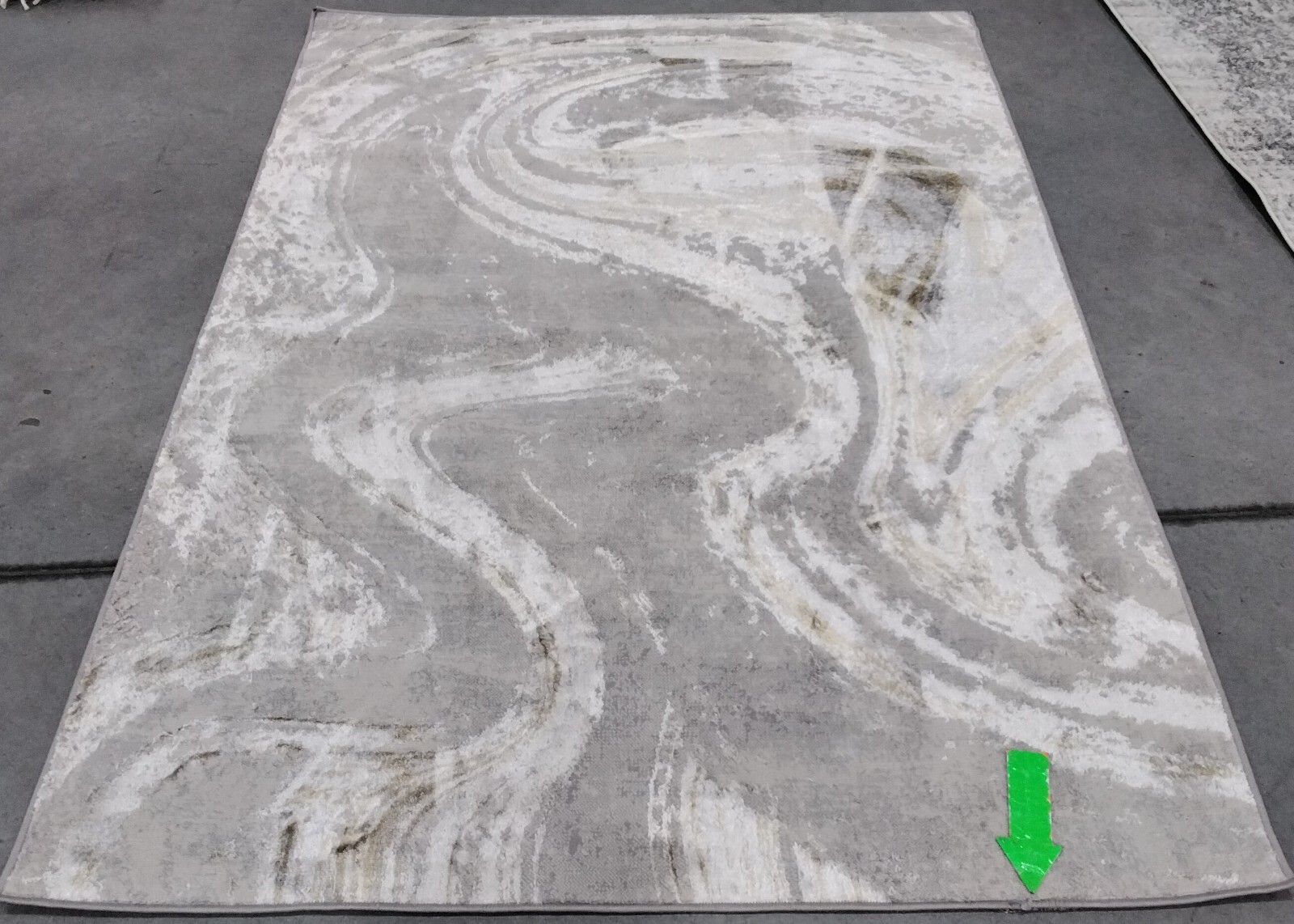GREY / GOLD 4′-5″ x 6′-5″ Back Stain Rug, Reduced Price 1172757226 ORC617H-4