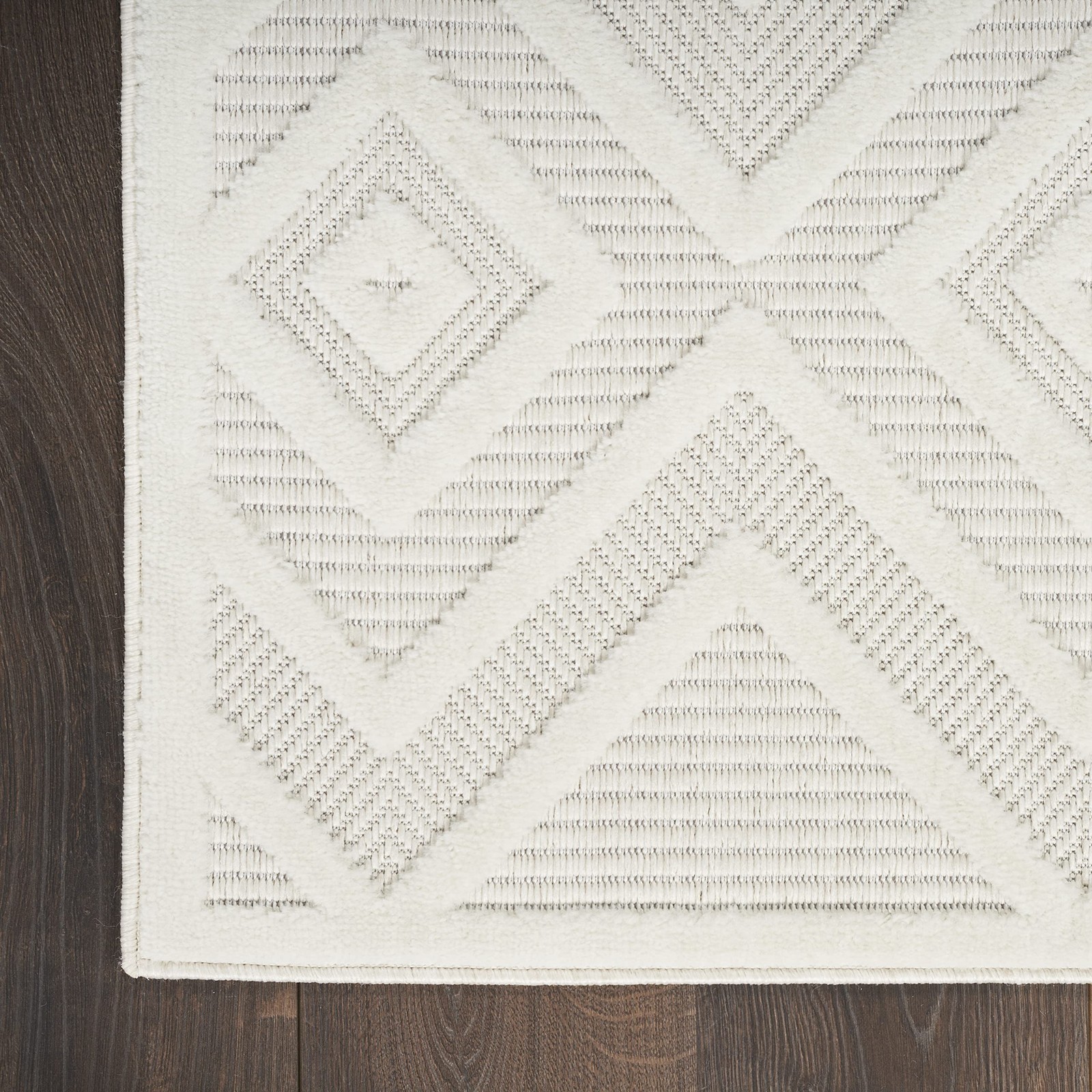 Home Versatile Ivory White 2’2″ x 7’6″ Area Rug – Easy Clean, Non Shedding, B…
