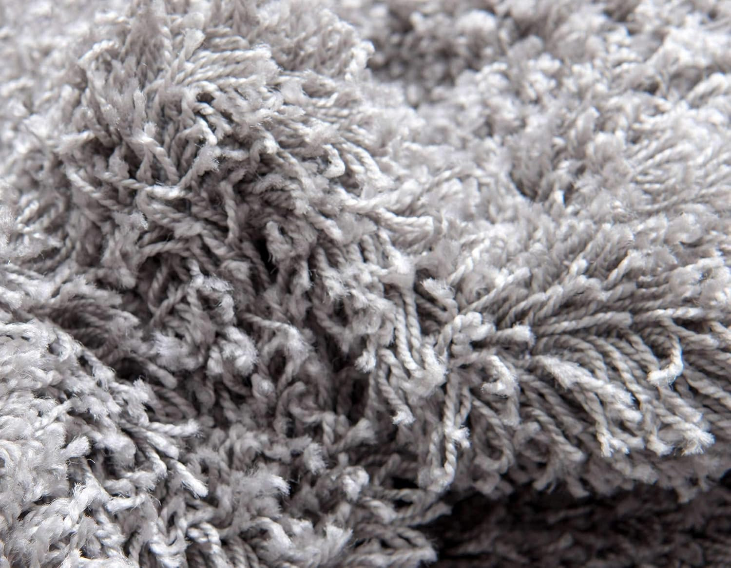 Cloud Gray Solid Shag Area Rug – 8′ x 11′ Rectangle for Cozy Spaces
