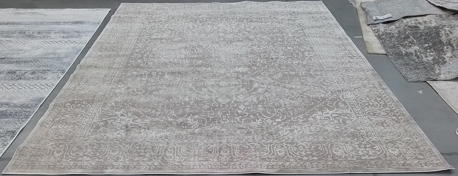 BEIGE / CREAM 9′-0″ x 12′-0″ Stained Rug, Reduced Price 1172777653 RFT670A-9