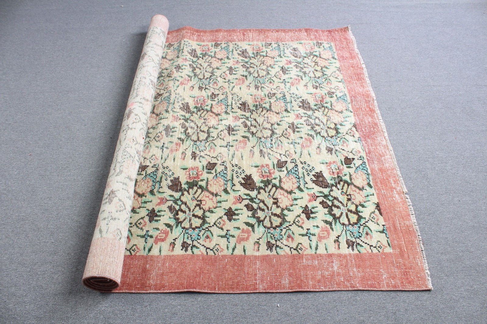 Turkish Vintage Rug 5×9 ft (152×274 cm), Green Red floral geometric Rug