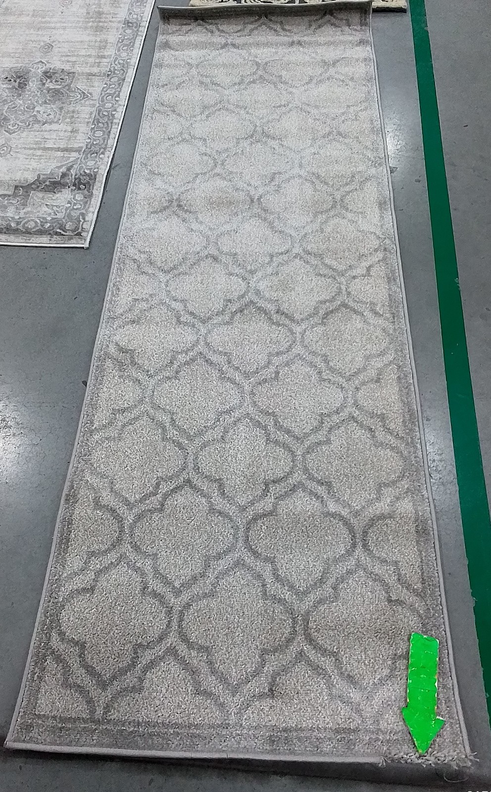 IVORY / LIGHT GREY 2′-3″ x 7′-0″ Damaged Rug Reduced Price 1172808941 AMT412E-27