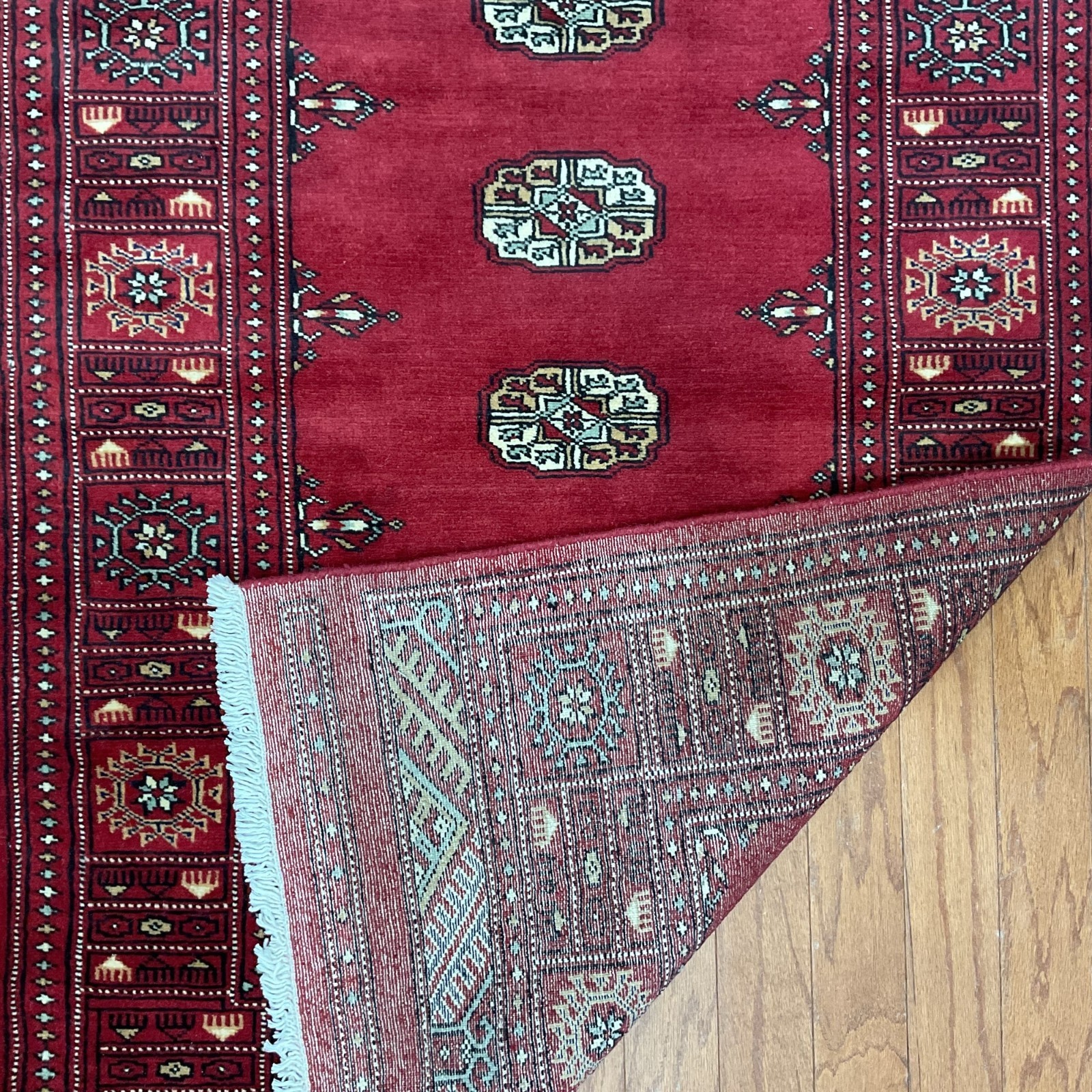 Handmade Bokhara Wool Rug (3’0x 4’11)