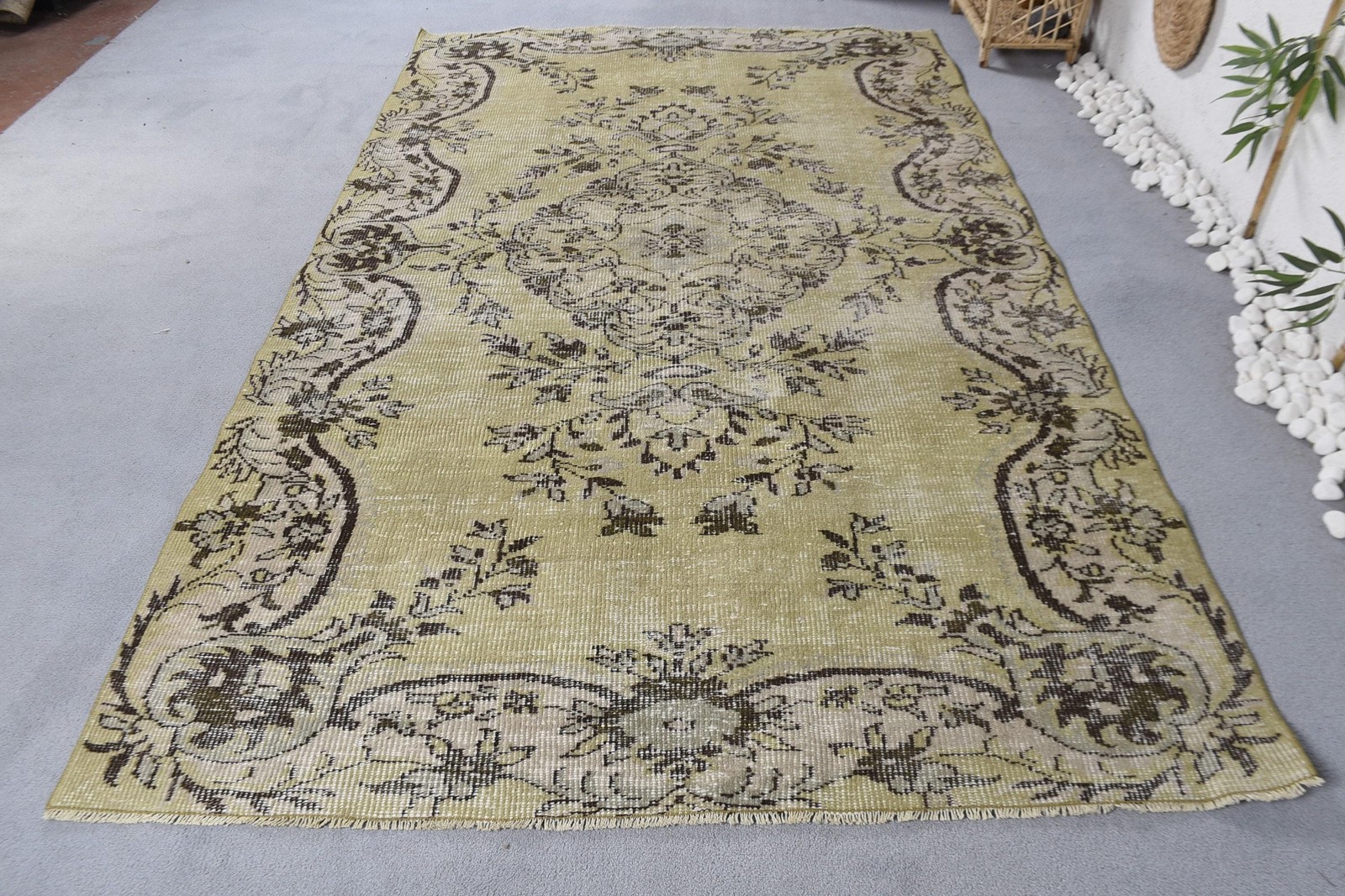 Vintage Rug, 5,4×8,8 ft Large Turkish Rug, Beige Brown Plants & trees Rug