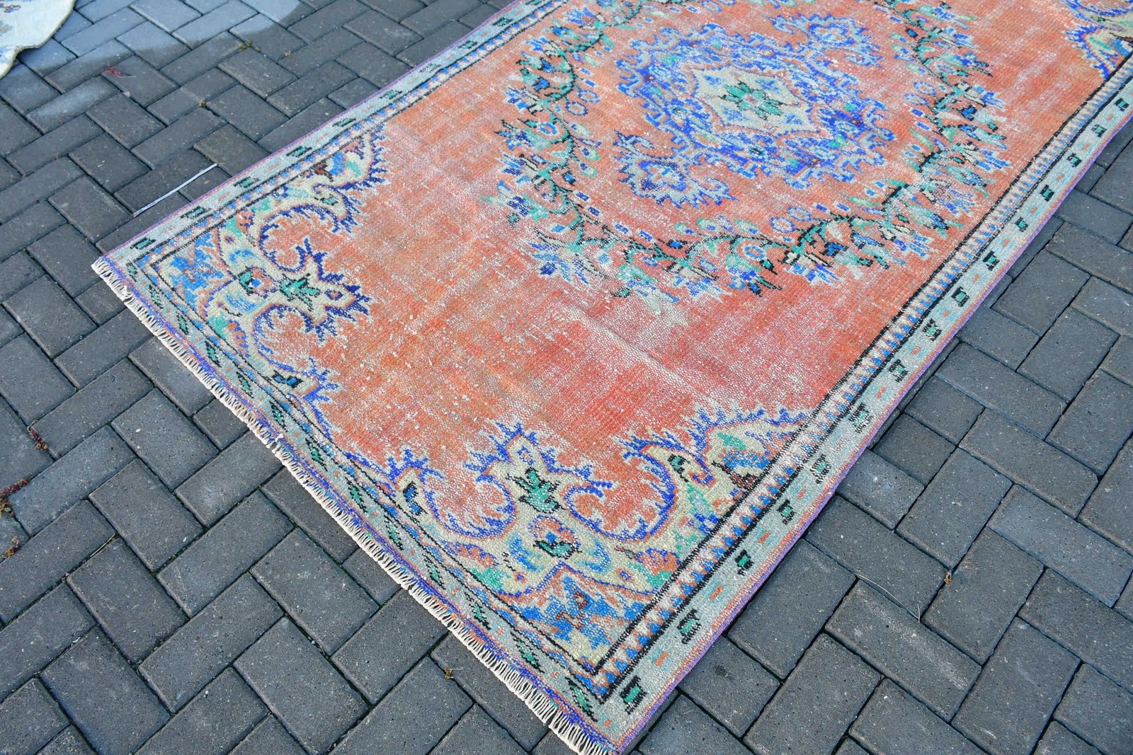 Vintage Rug, 4,4×8 ft Area Rug, Red Bordered Wool Turkish Rug