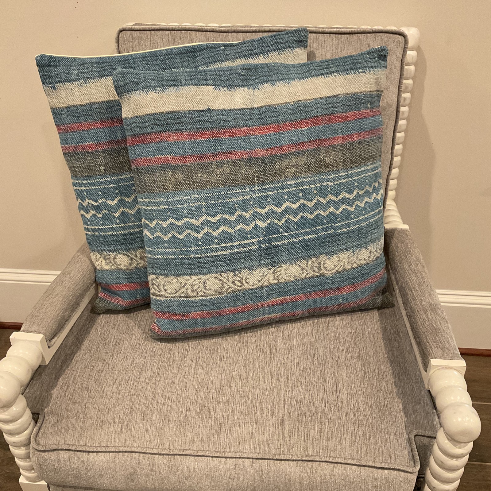 Handmade 20″ x 20″ Kilim Throw Pillow Set