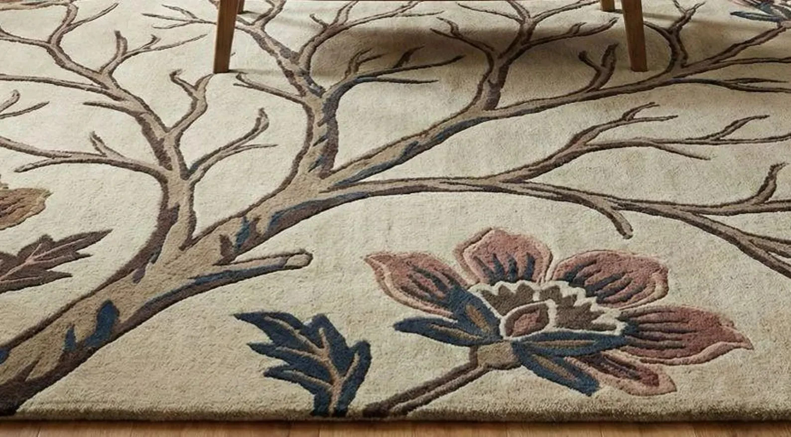 Hand Tufted Floral Tree Wool Rug – Beige Botanical Area Carpet for Living Room,