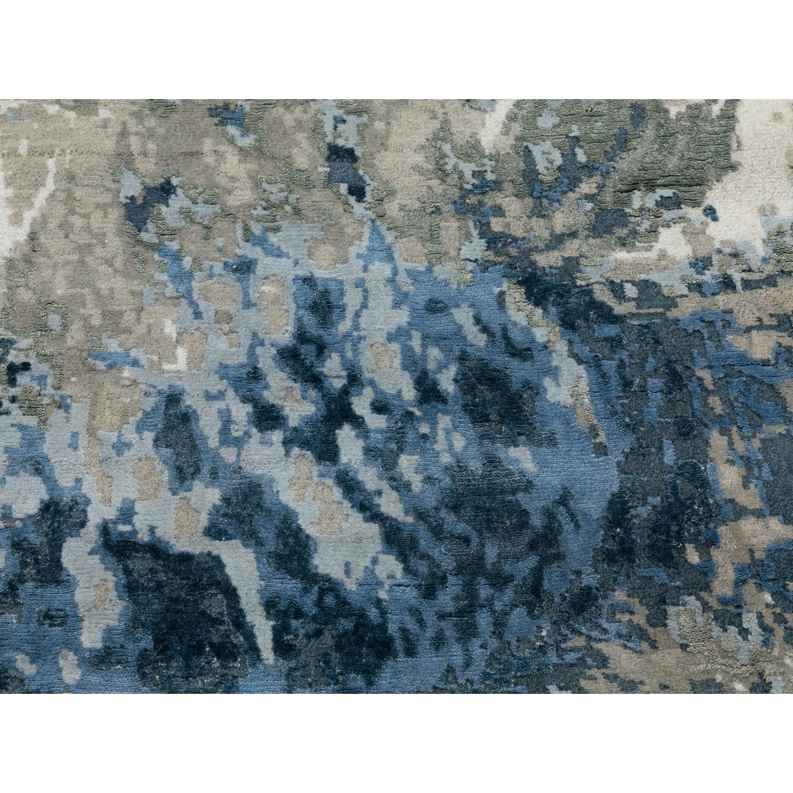 3’1″x5′ Blue-Ivory Abstract Design Wool-Silk Hi-low Pile Hand Knotted Rug R62028