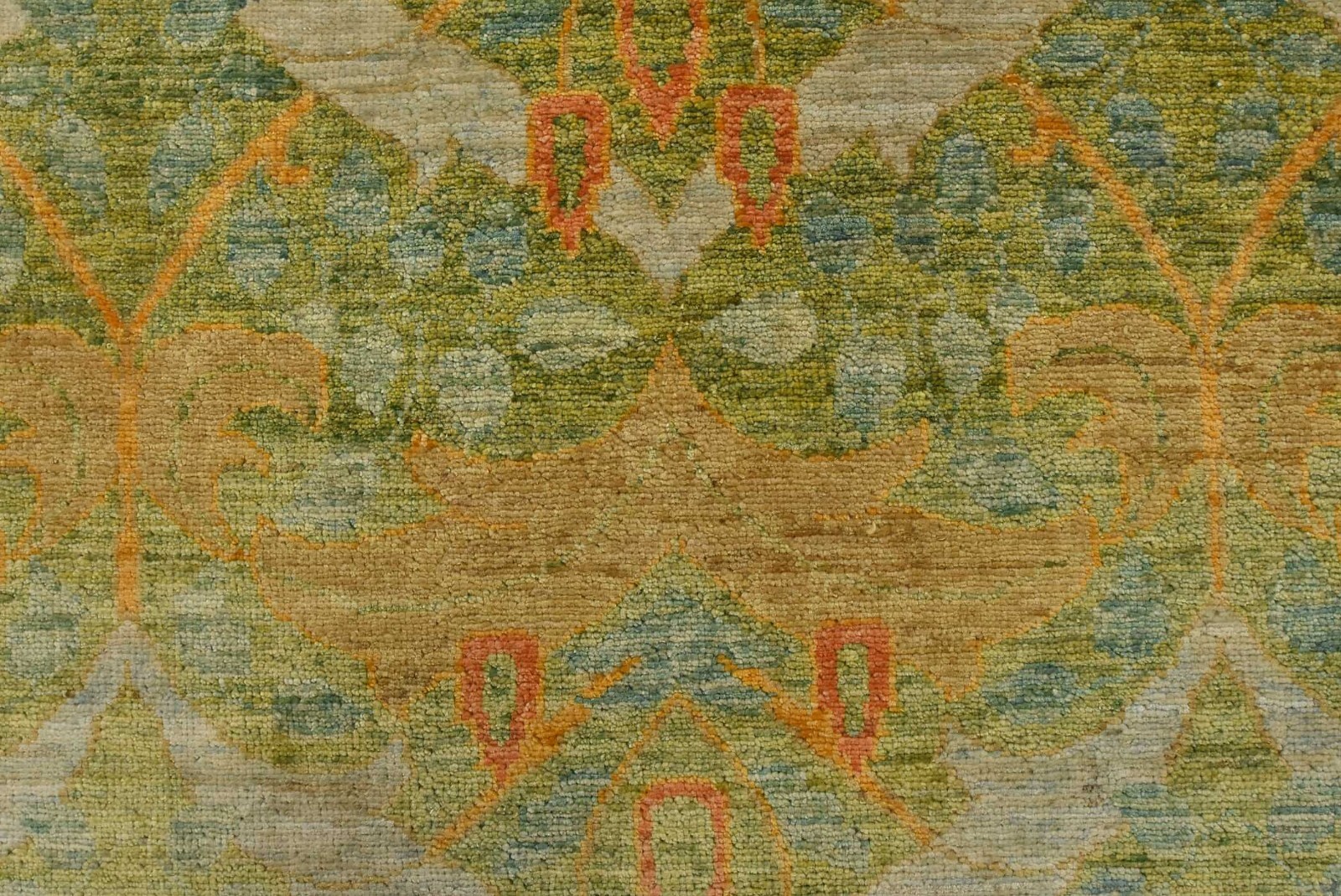 Ziegler Rug 8’2” x 10’1” Green Wool Traditional Hand-Knotted Oriental Carpet