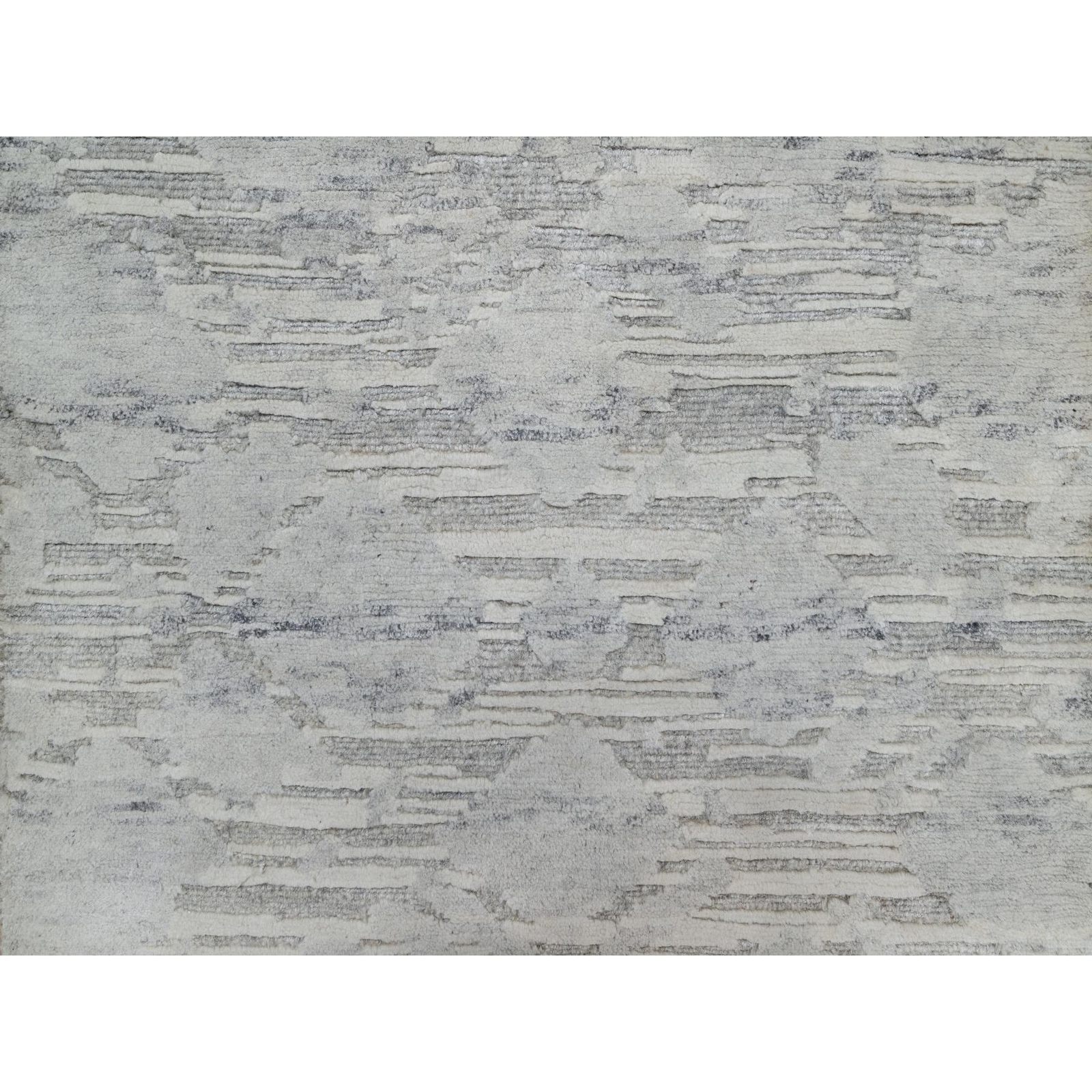 2’x3′ Medium Gray Undyed Natural Wool Modern Design Hand Knotted Mat Rug R91274