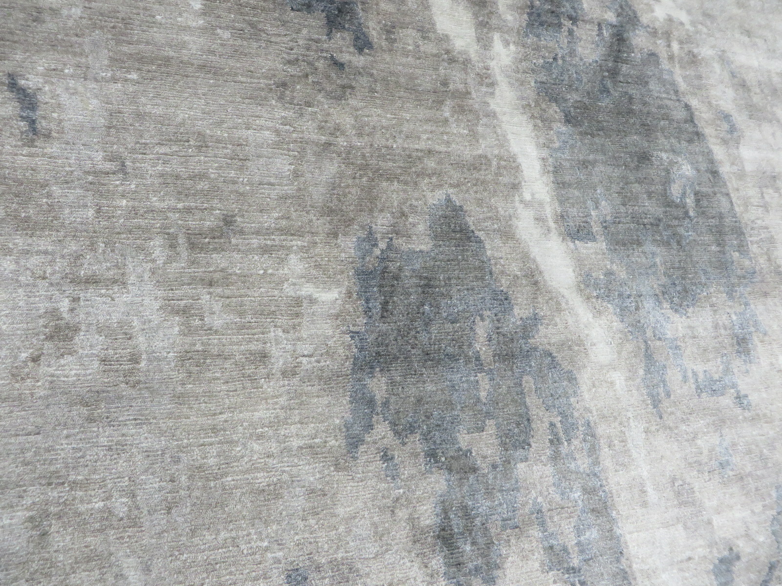 10 x 14 Hand Knotted Gray Modern Abstract Oriental Rug With Silk G9716
