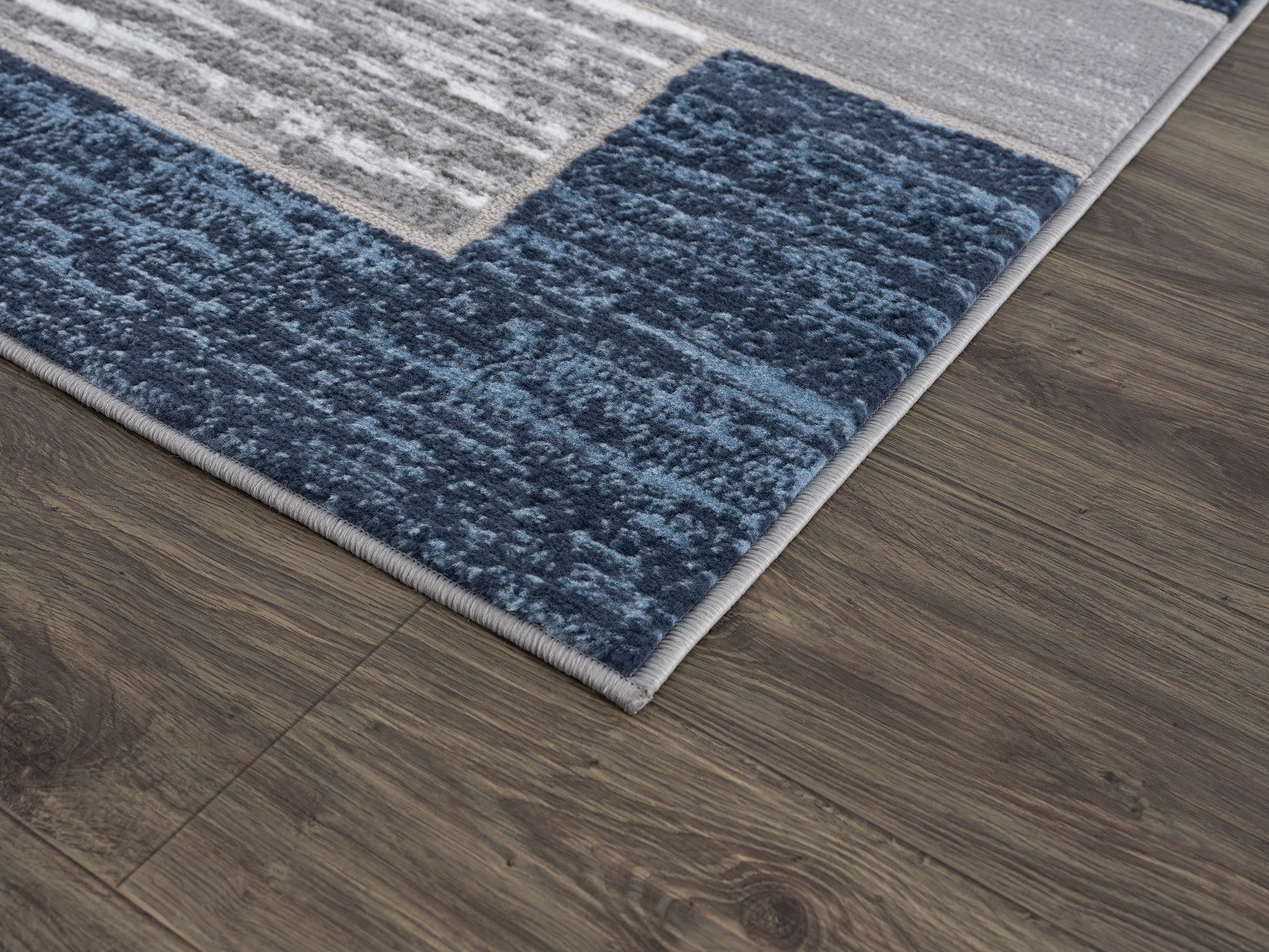 L’Baiet Verena Blue Geometric 2 ft. x 6 ft. Fabric Runner Rug