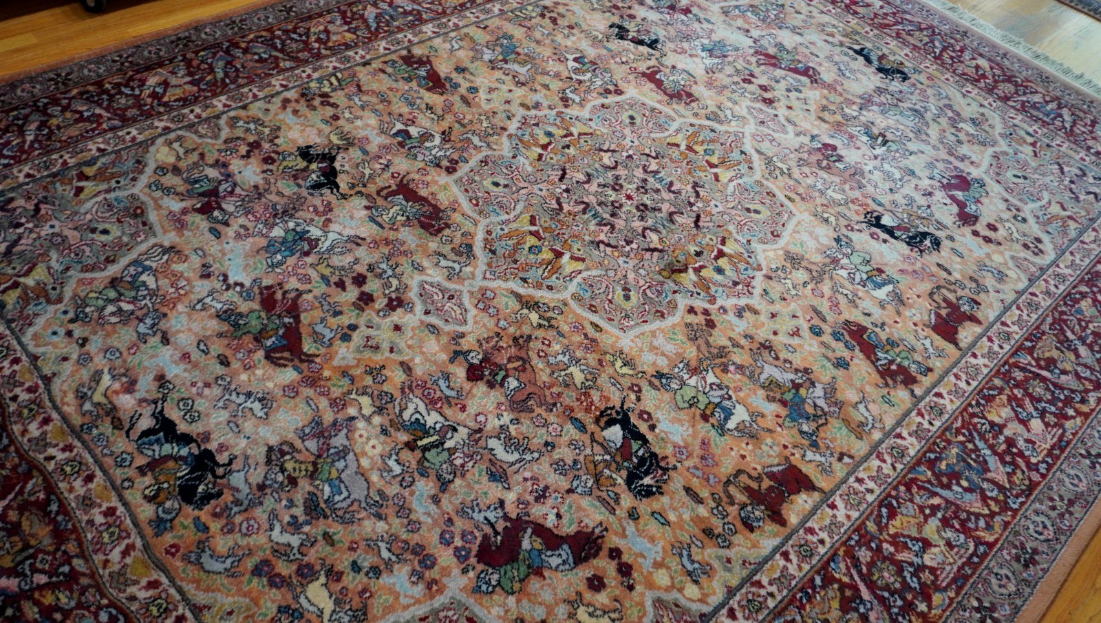 Original Karastan 8’8″ x 12′ Persiann Hunting # 700- 723 Wool American Rug