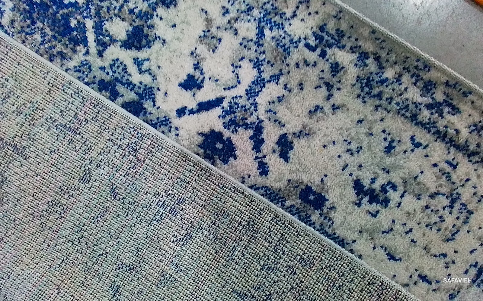 WHITE / ROYAL BLUE 5′-3″ x 7′-6″ Flaw in Rug, Reduced Price 1172808411 MAD611C-5