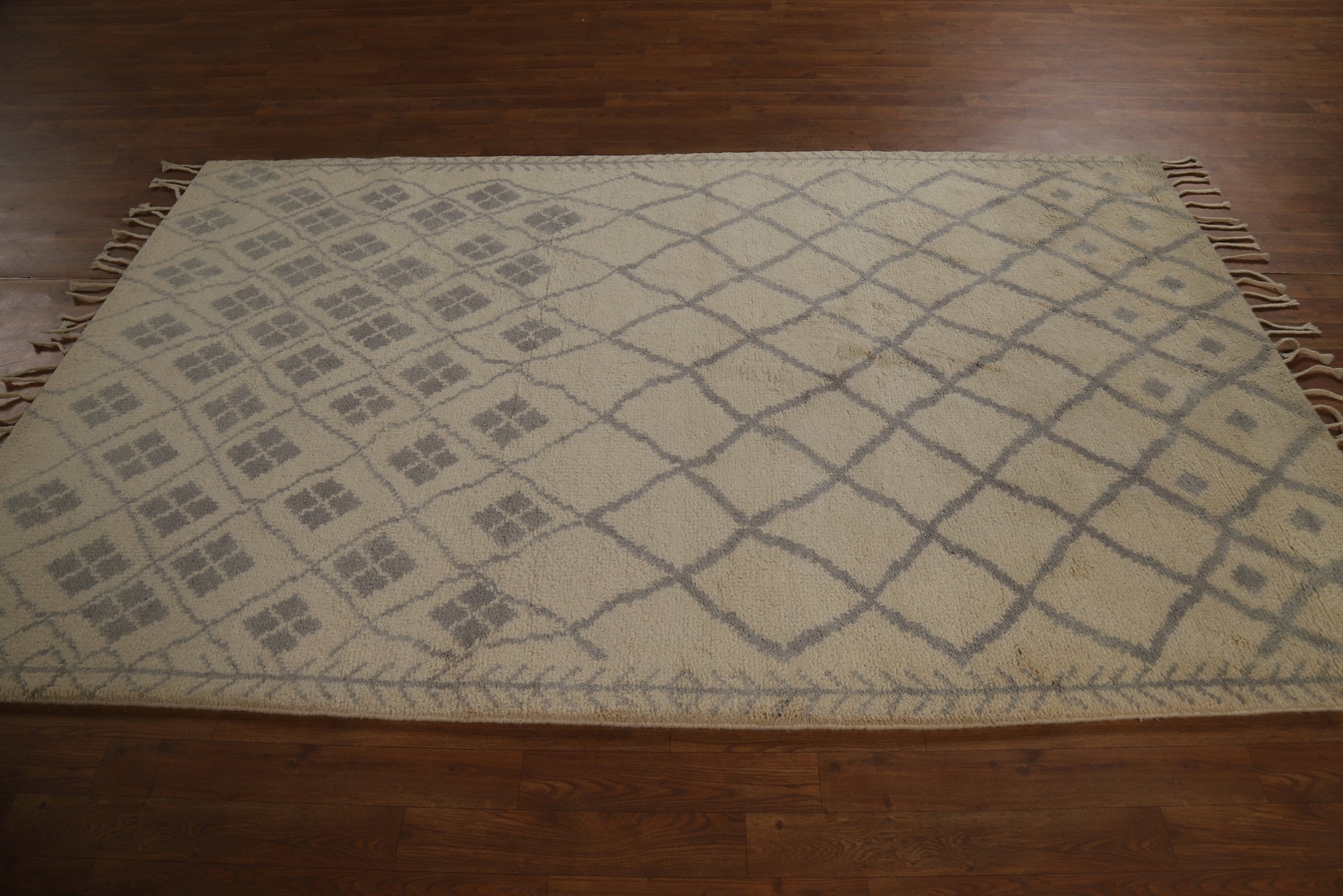 Custom Luxury Hand-Knotted Moroccan Wool Rug Modern Home Decor 5×8 ft