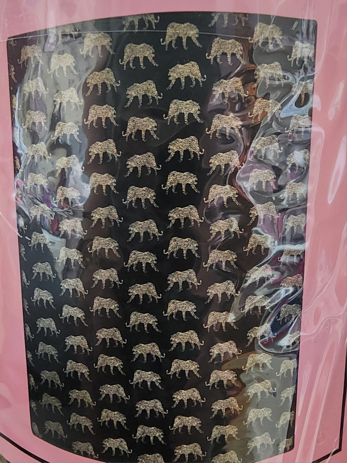 Juicy Couture Black & Gold Metallic Leopard/Cheetah Print Area Rug 4ft x 5.5ft