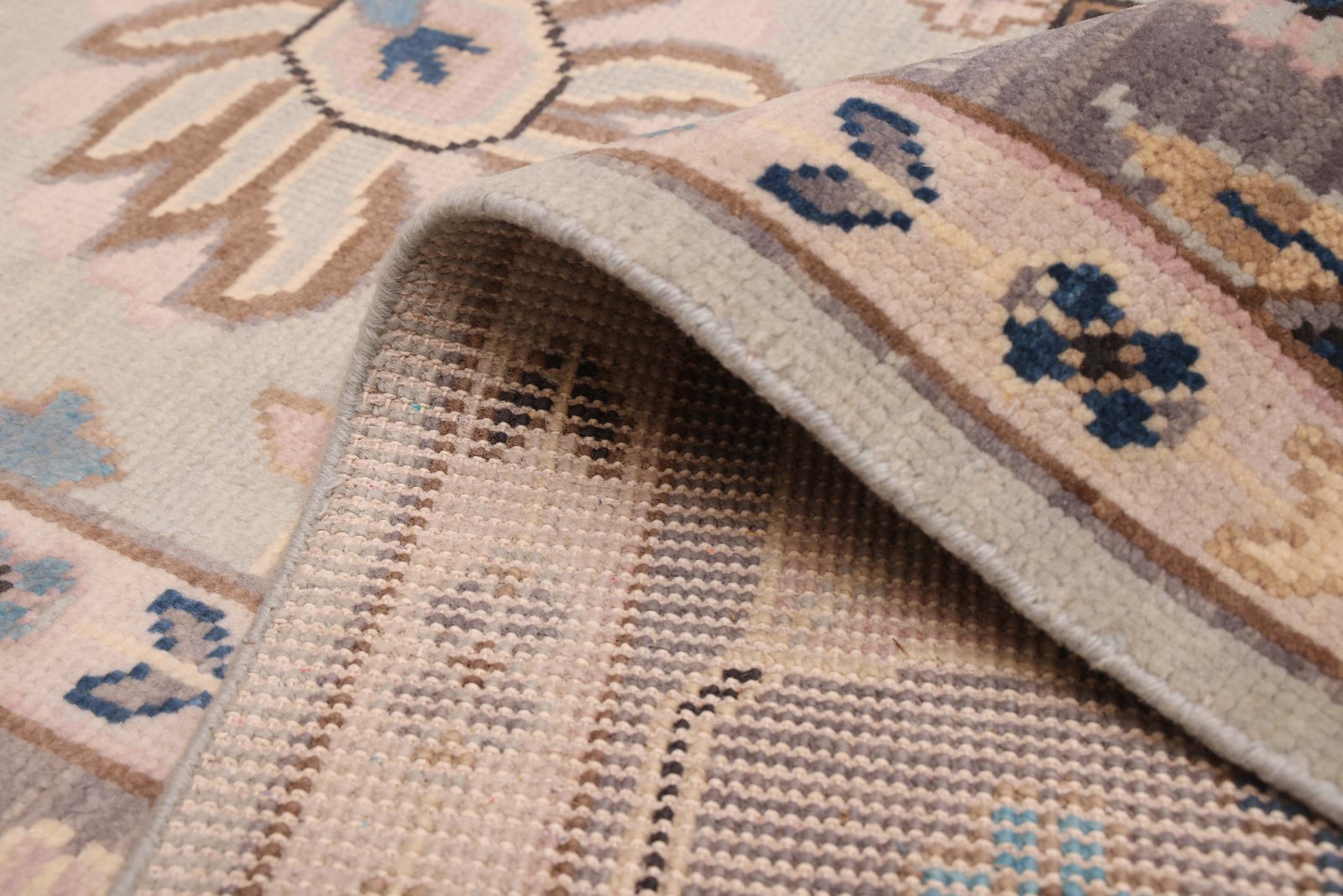 Traditional Hand-knotted Wool Oriental Carpet 8’11” x 11’9″ Area Rug