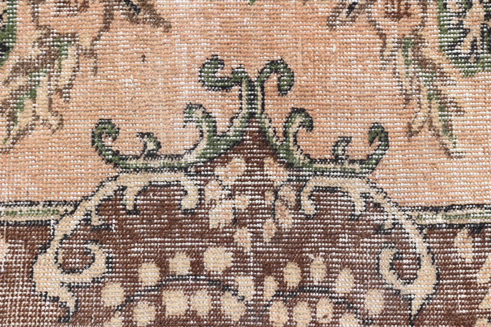 Vintage Turkish Rug 5,9×8,9 ft (181×270 cm), Brown Bordered Rug