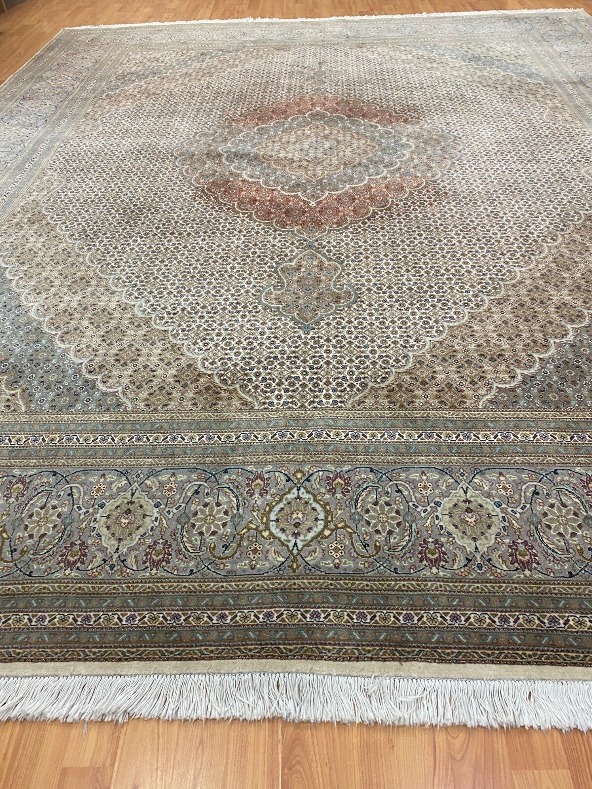8’1″ x 10′ Turkish Fish Design Oriental Rug – Wool and Silk – Hand Made
