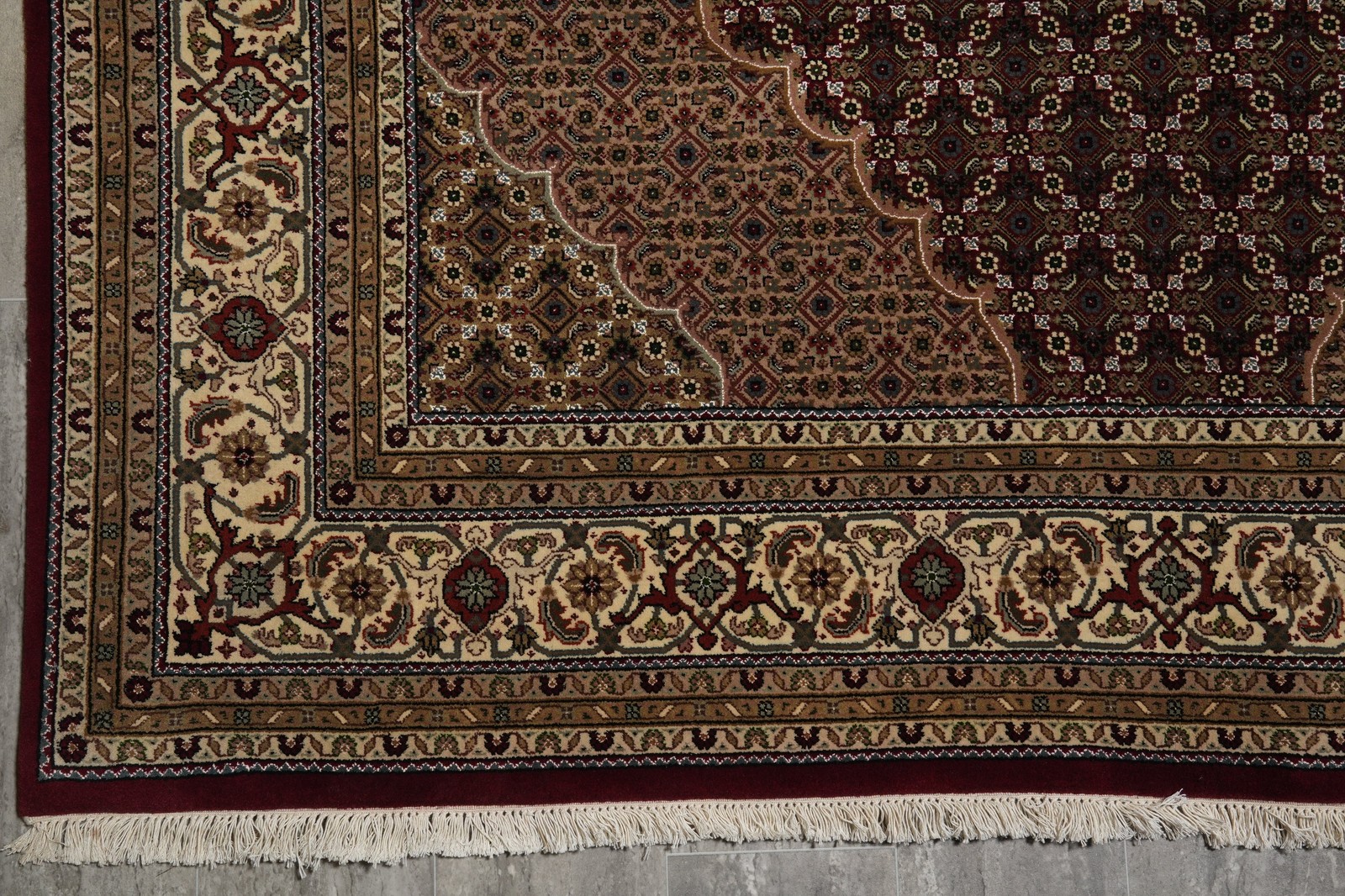 7 x 9.9 Mahii Tabriiz Herrati Wool Silk Hand-Knotted Rug #F-3069