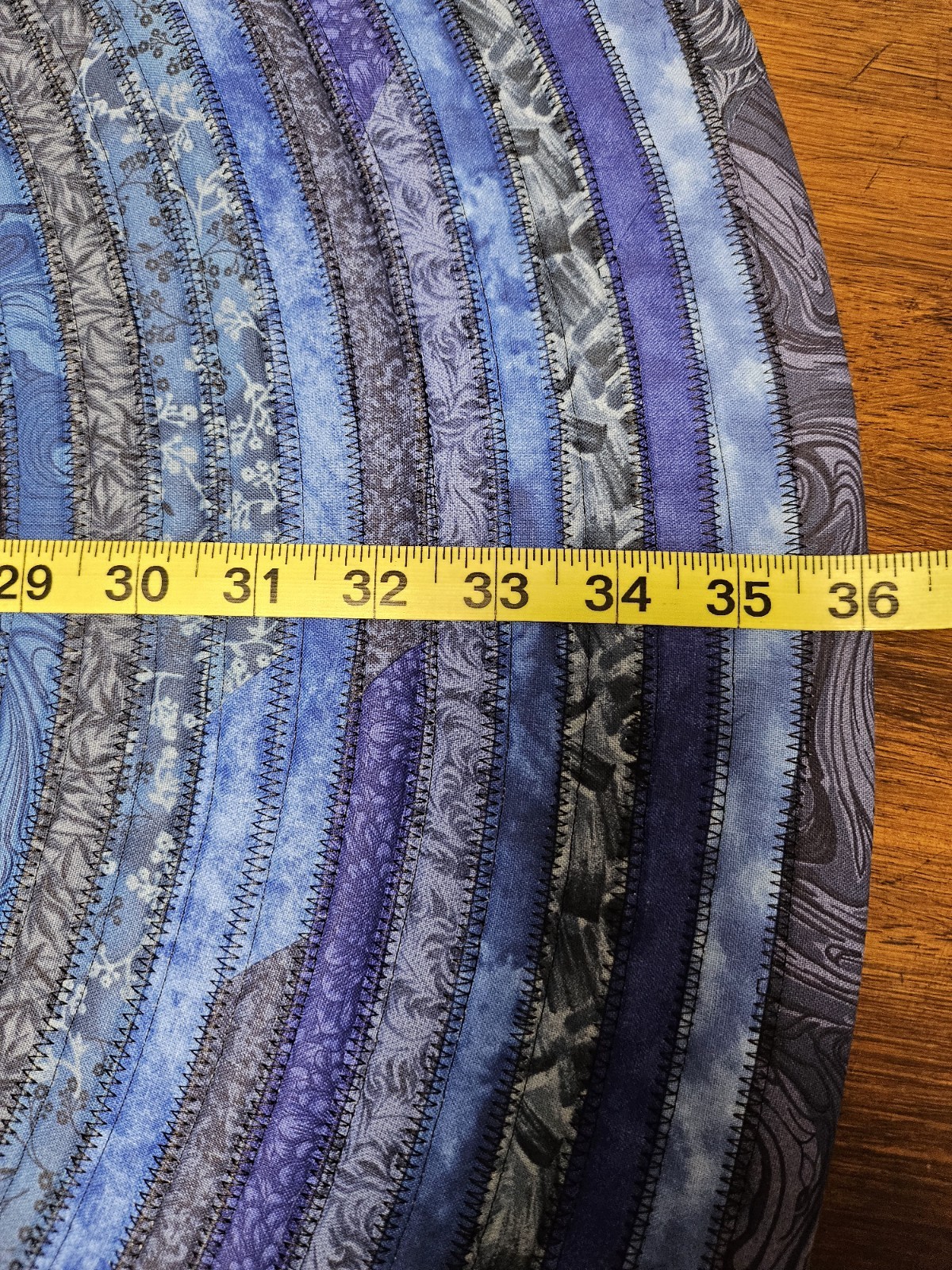 Beautiful Hand Made Round Jelly Roll Rug 36″ Saphire