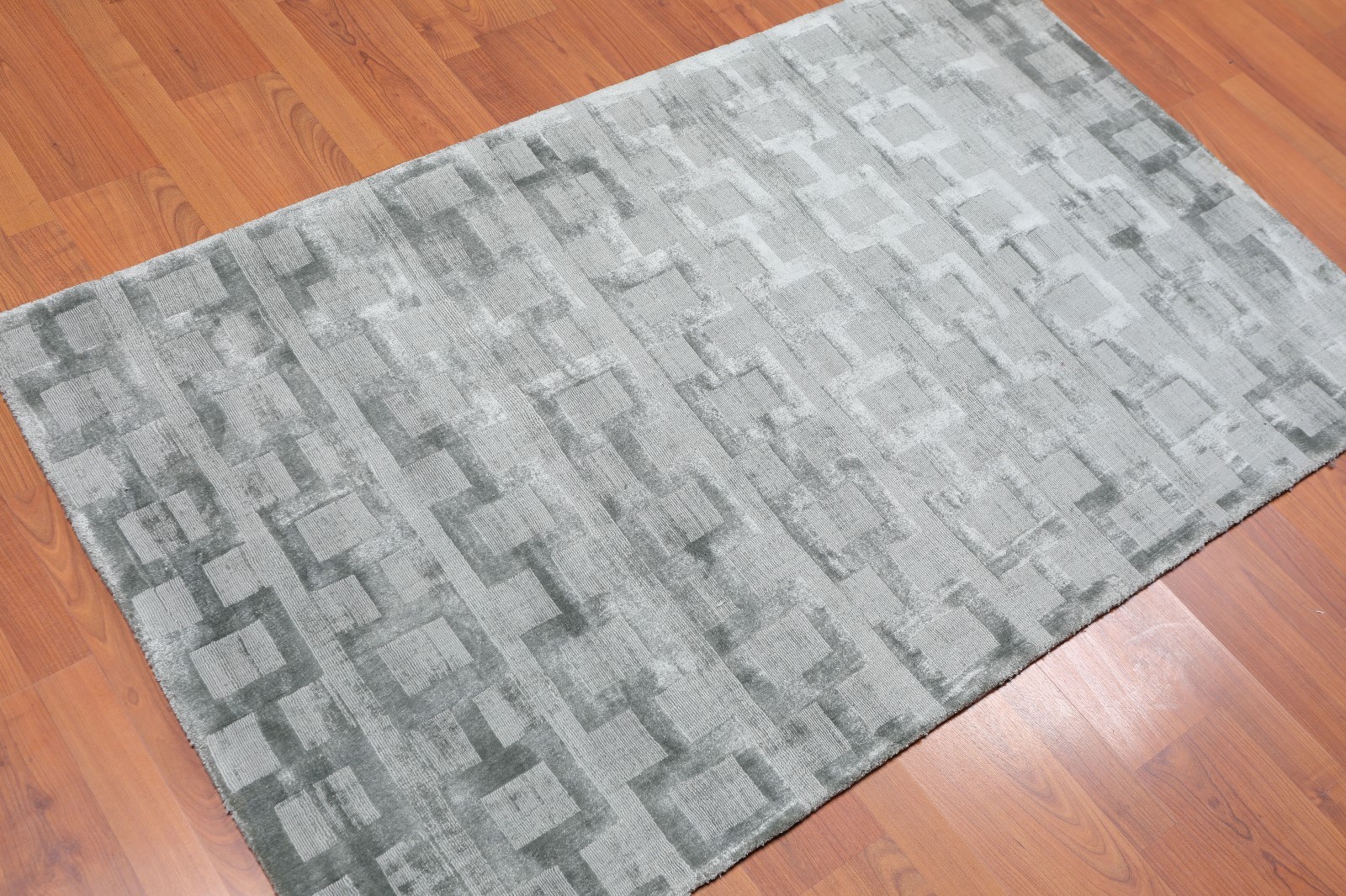 3′ x 5′ Handmade 100% Bamboo Silk Loop & cut Pile Geometric Area rug 3×5 Aqua