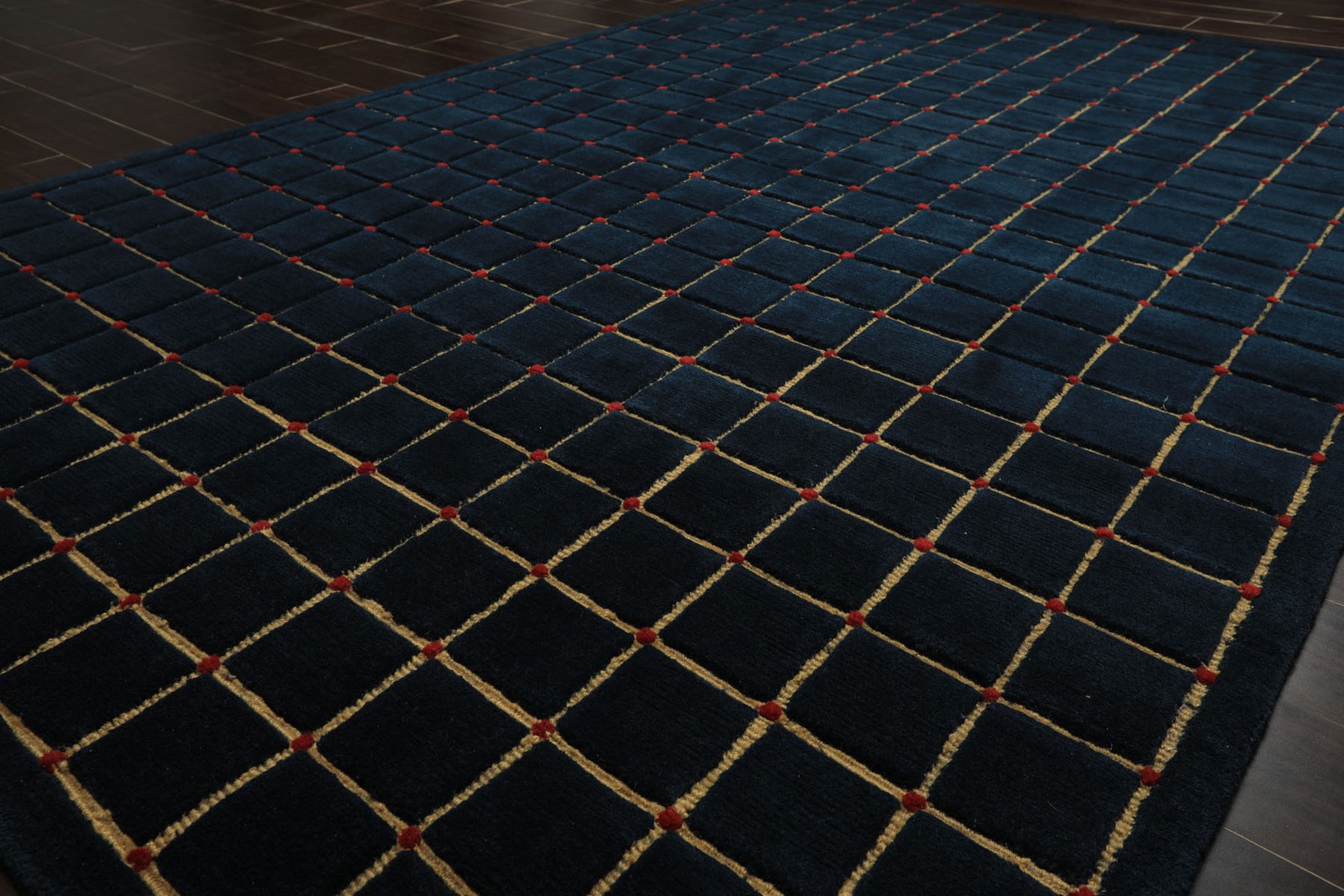 6’x9’1” Hand Knotted Wool Navy Tibetan Embossed Sculpted Embossed Rug