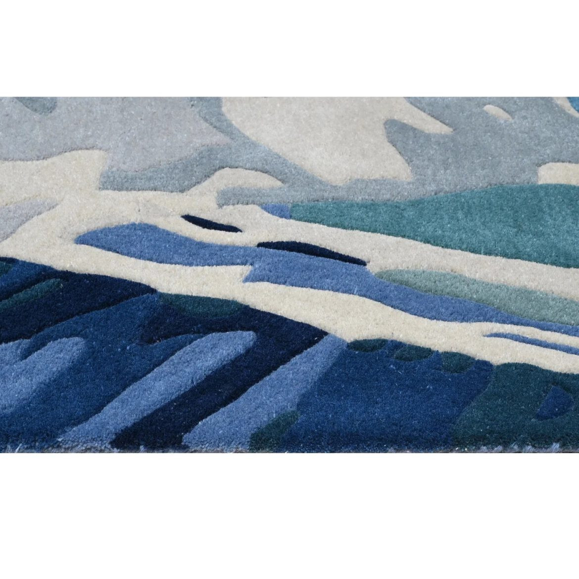 New Handmade Abstract Designe Woolen Tufted PB Rugs ideal For Every Room Carpets
