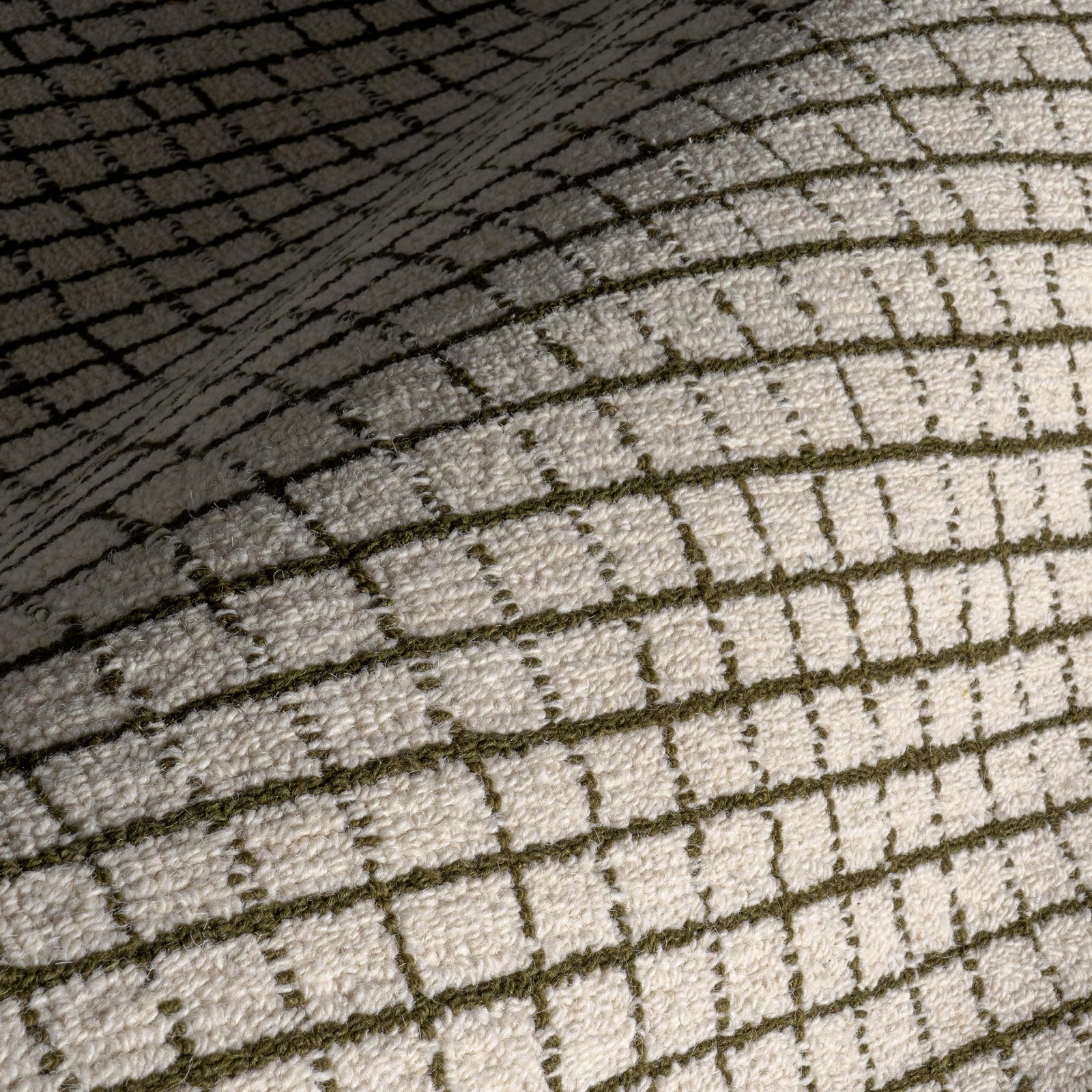 Nuloom Melrose Green Checkered Hand Tufted Wool Area Rug, 3′ x 5′