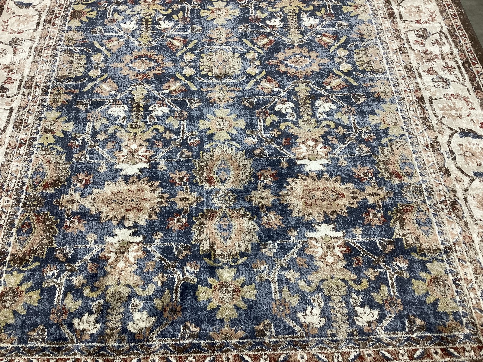 ROYAL / IVORY 6′-7″ x 9′-0″ Back Stain Rug, Reduced Price 1172681999 BIJ650B-6