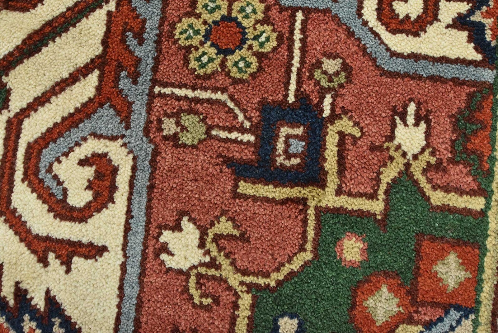 Serapi Rug 9’11” x 14’1” Blue Wool Traditional Hand-Knotted Oriental Carpet