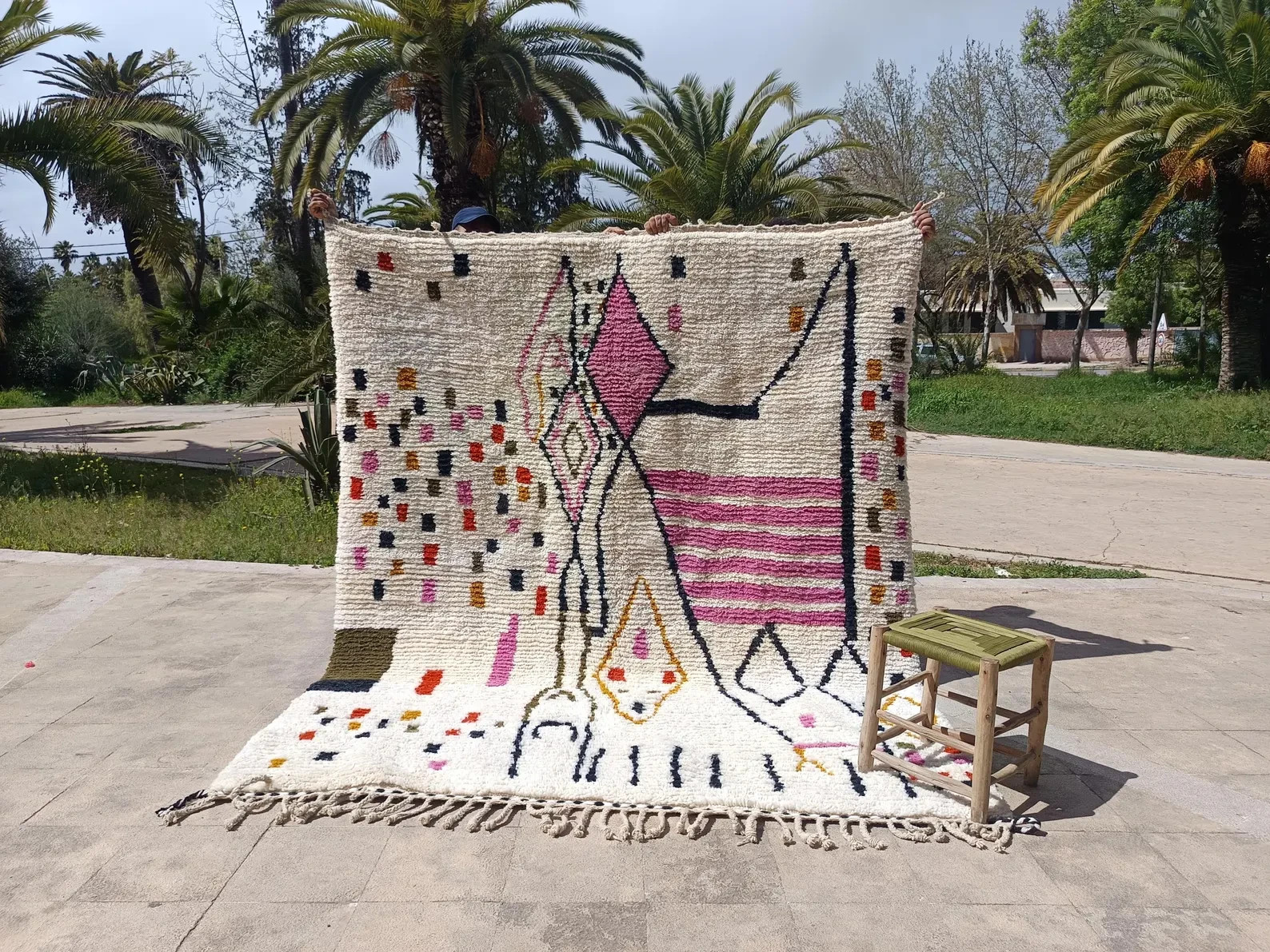 Handmade Moroccan Rug, Berber Woven Design, Moroccan rug, Azilal Rug, Wool Rug.