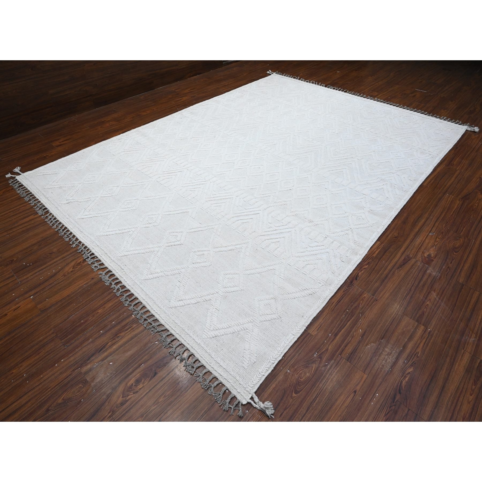 9’x12’6″ Polar Bear White Hand Knotted Moroccan Weave Wool Oriental Rug R89195