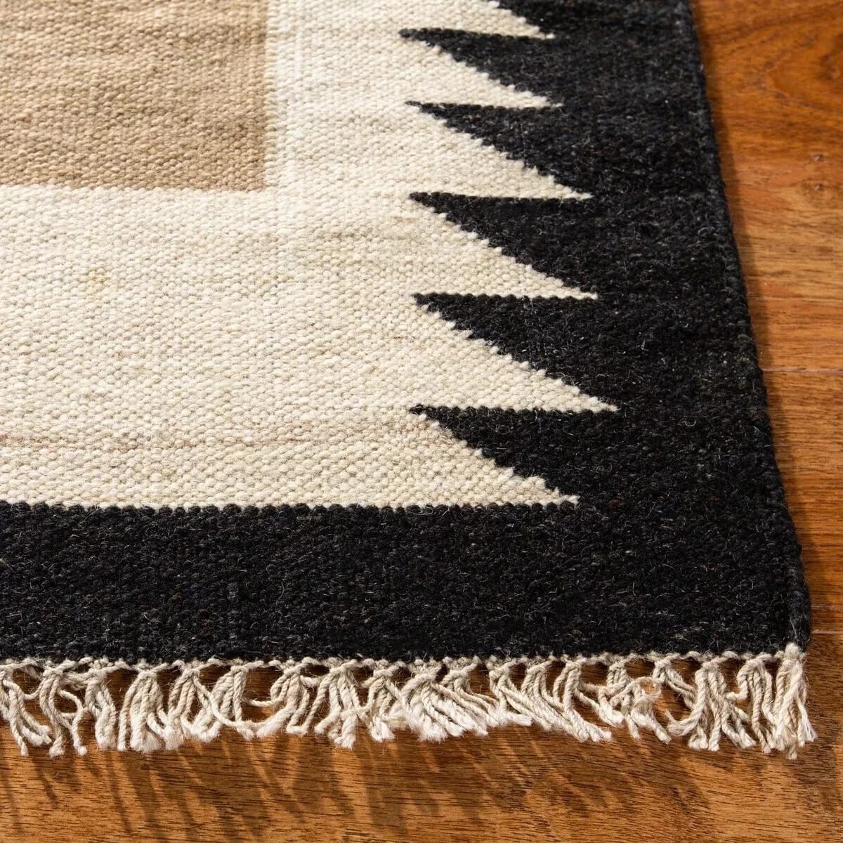 Southwest Navajo Kilim Wool Rug Handwoven Native American Aztec Large Area Rug