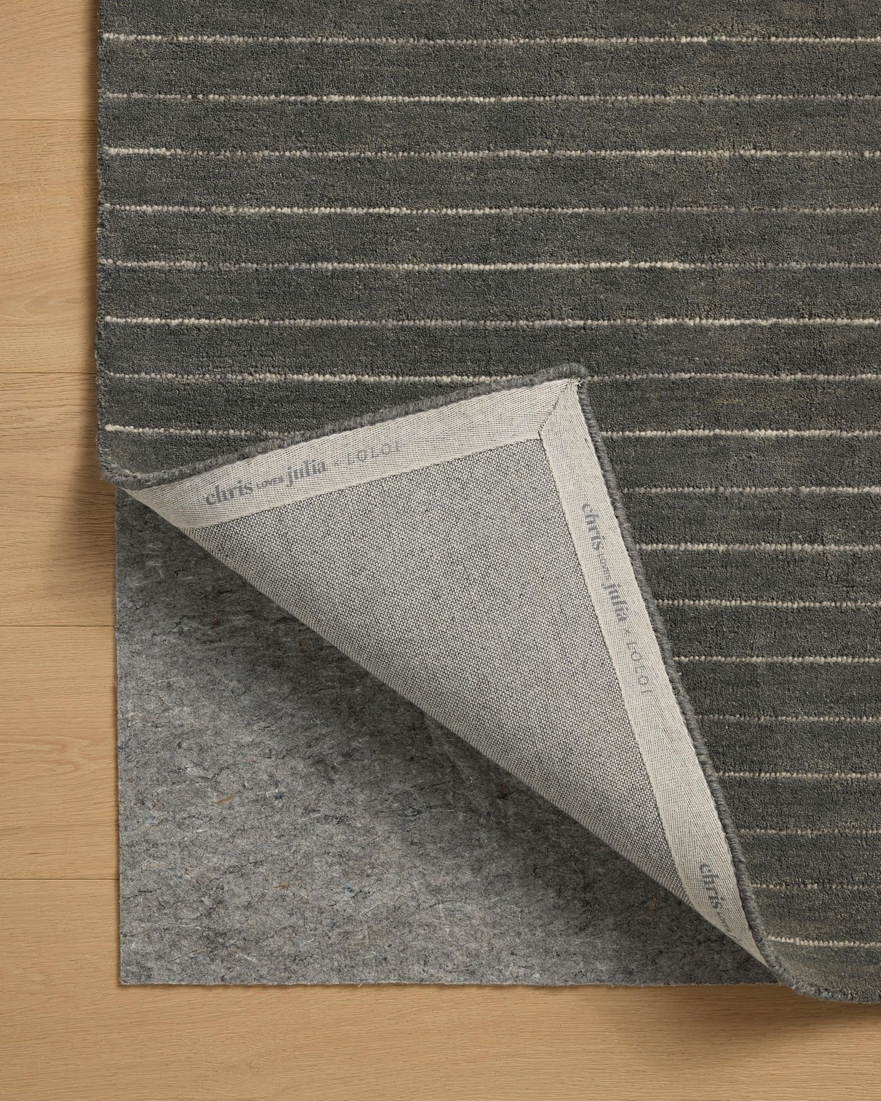 Chris Loves Julia Henry Collection Hey01 Charcoal/ivory 36 X 56 .50 Pile He
