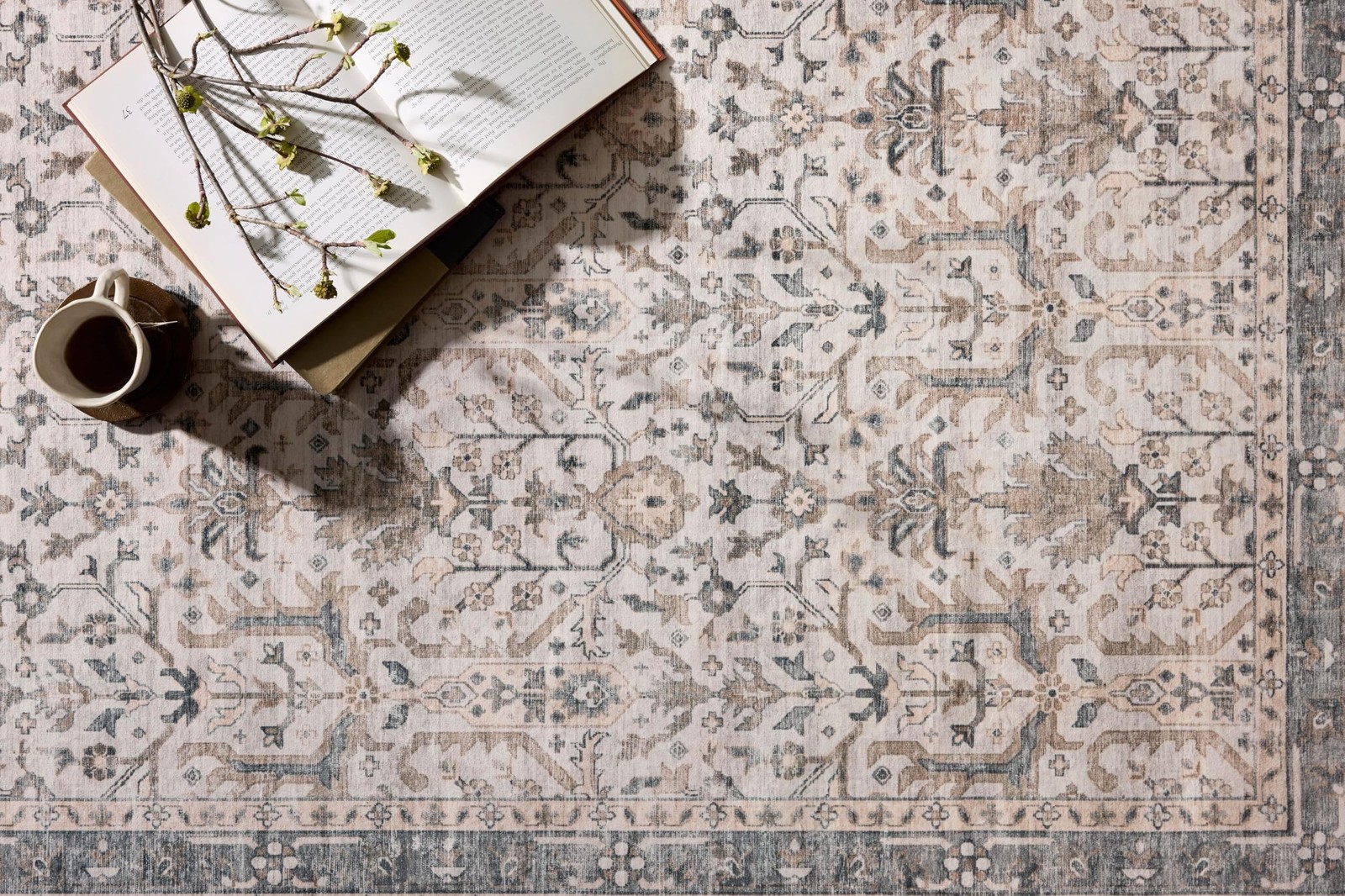 Loloi Anniston ANS-01 Ivory/Stone 5’x7’6″ Machine Wash Area Rug