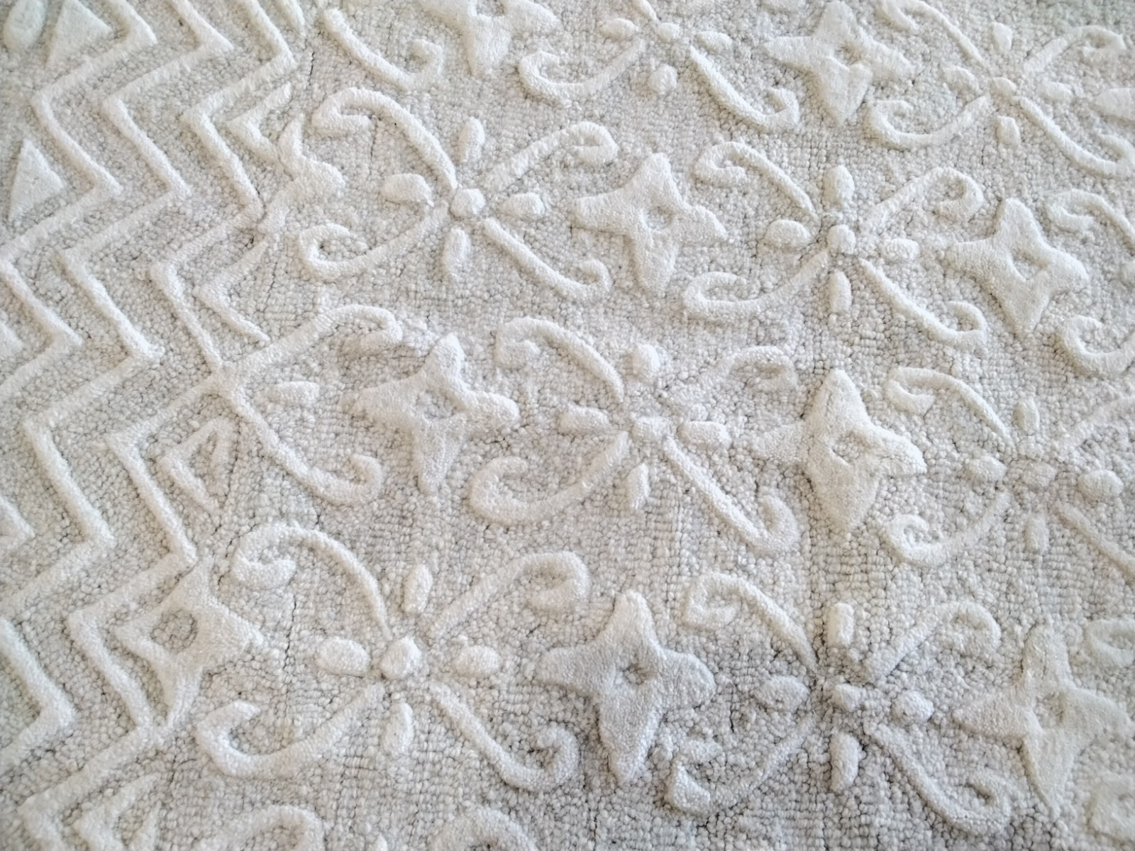 GREY / IVORY 8′ X 10′ Back Stain Rug, Reduced Price 1172742811 BLM114F-8