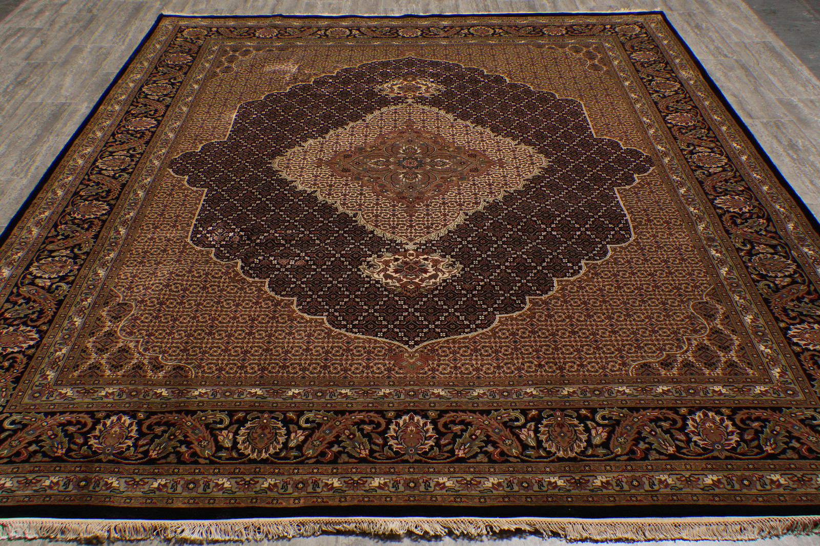 8.3 x 9.8 beautiful Quality Wool and Silk Area Rug Tabriiz Mahii Black #F-4479
