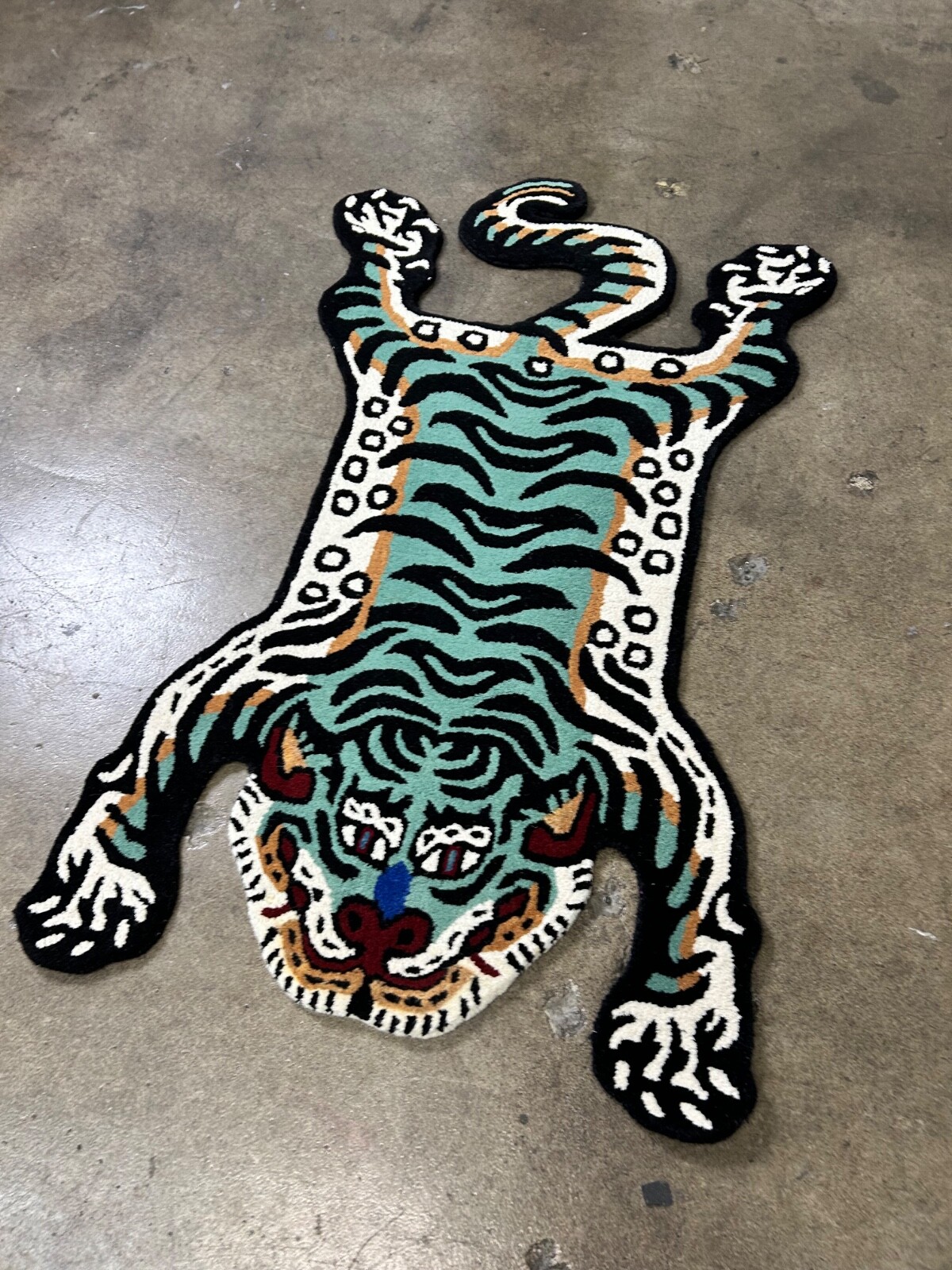 Tibetan Tiger Rug – Green – 3×5 FEET – Hand Tuffed 100% Wool