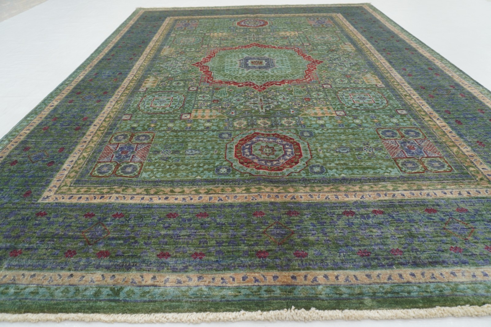 5×7 ft Green Mamluk Afghan Hand Knotted Wool Medallion Rug