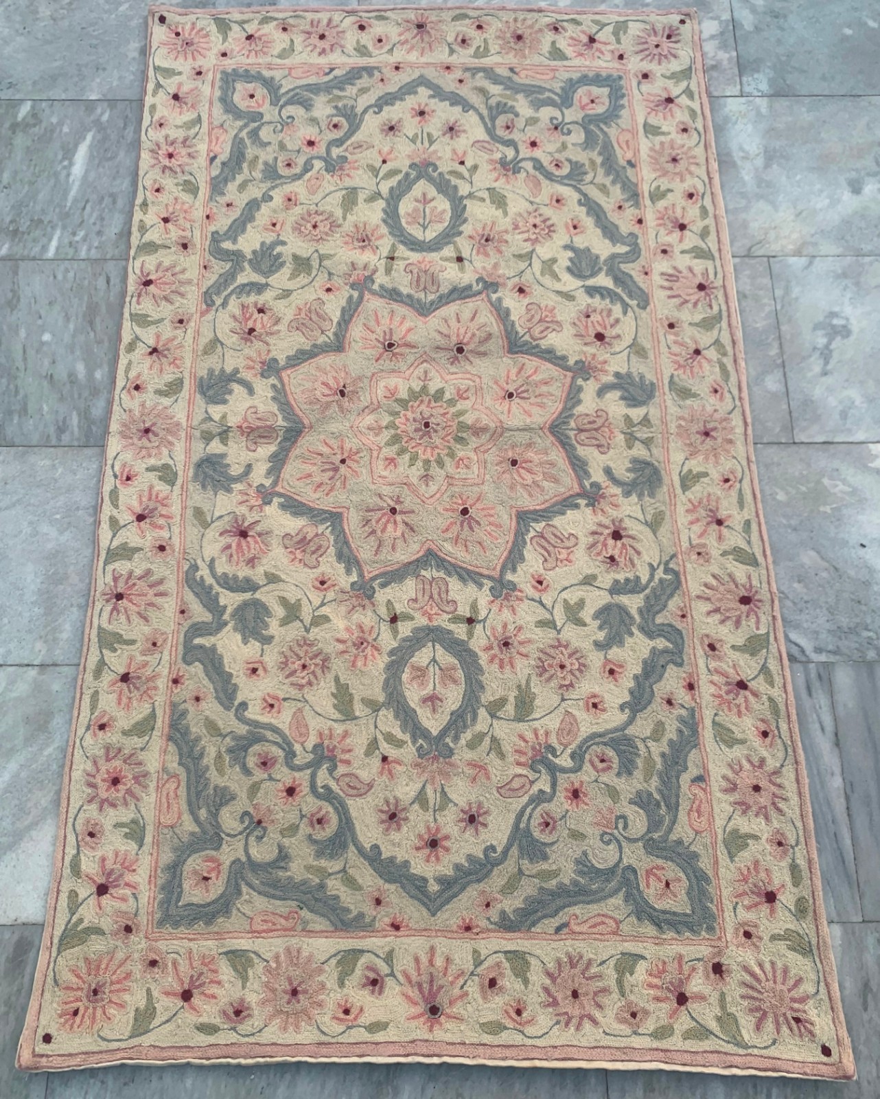 Vintage French Style Medallion Design Aubusson Needlepoint Rug 3×5 ft Free Ship