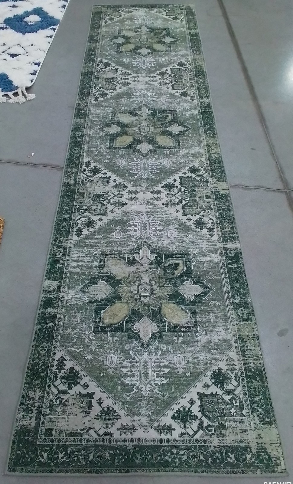 DK SAGE / IVORY 2′-6″ x 10′-0″ Flaw in Rug, Reduced Price 1172803661 TSN102F-210
