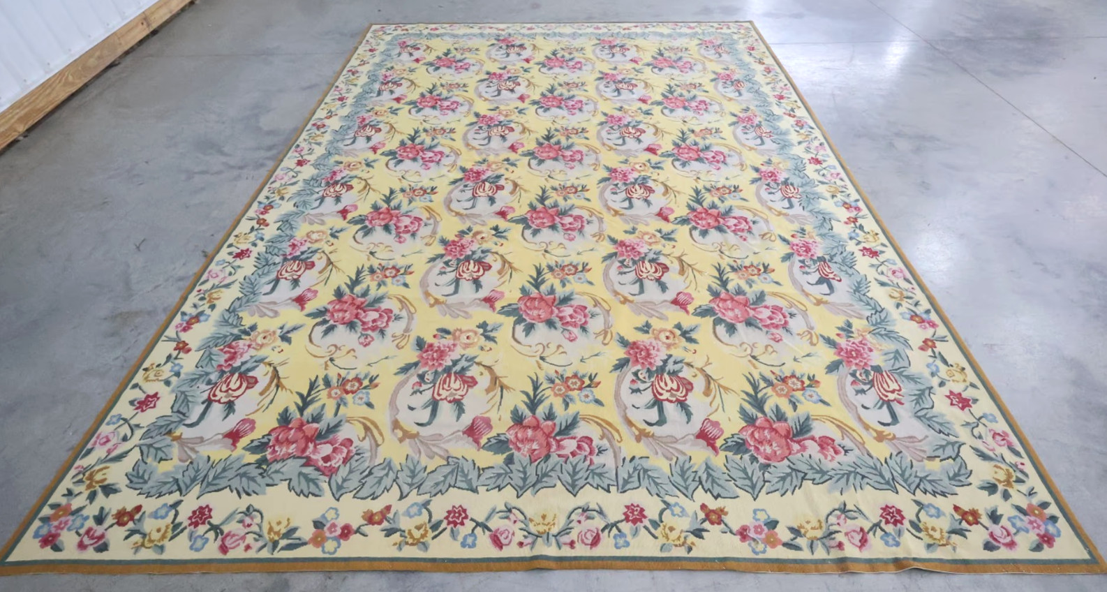 French Aubusson Needlepoint Flat Pile country French 10 x 14 Spectacular Floral