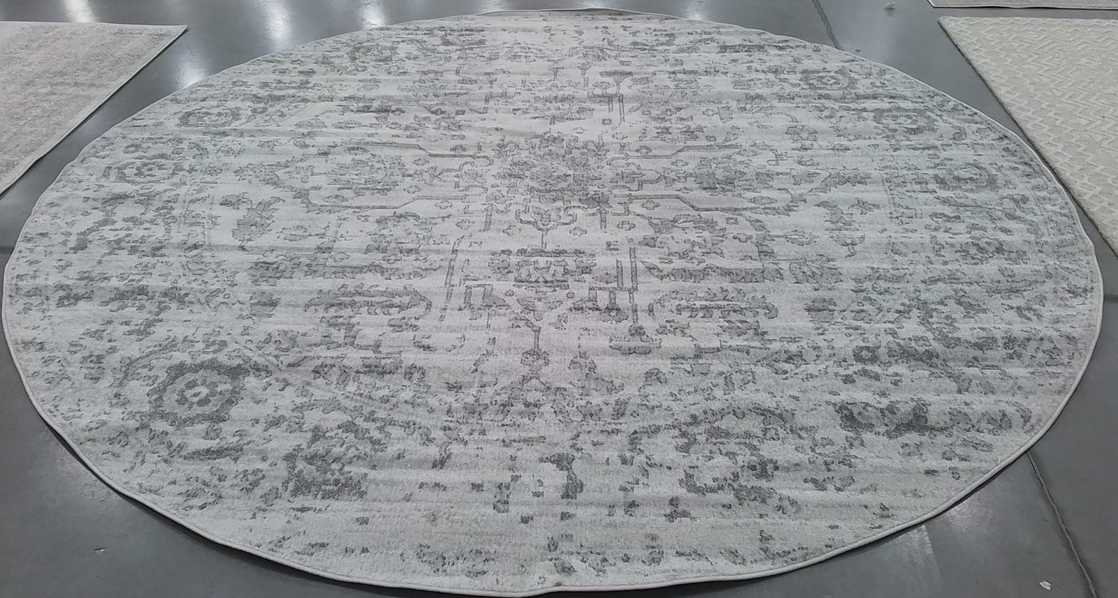 SILVER IVORY 10′-0″ x 10′-0″ Back Stain Rug Reduced Price 1172789804 MAD603G-10R
